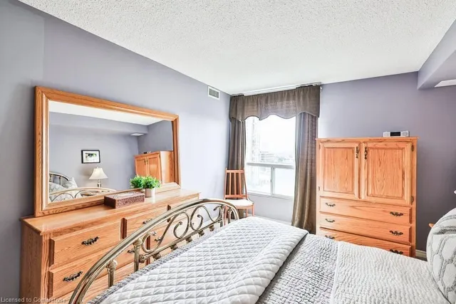 Additional property image - 7 Concorde Pl Unit 1005