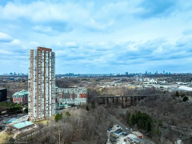 Additional property image - 7 Concorde Pl Unit 1005