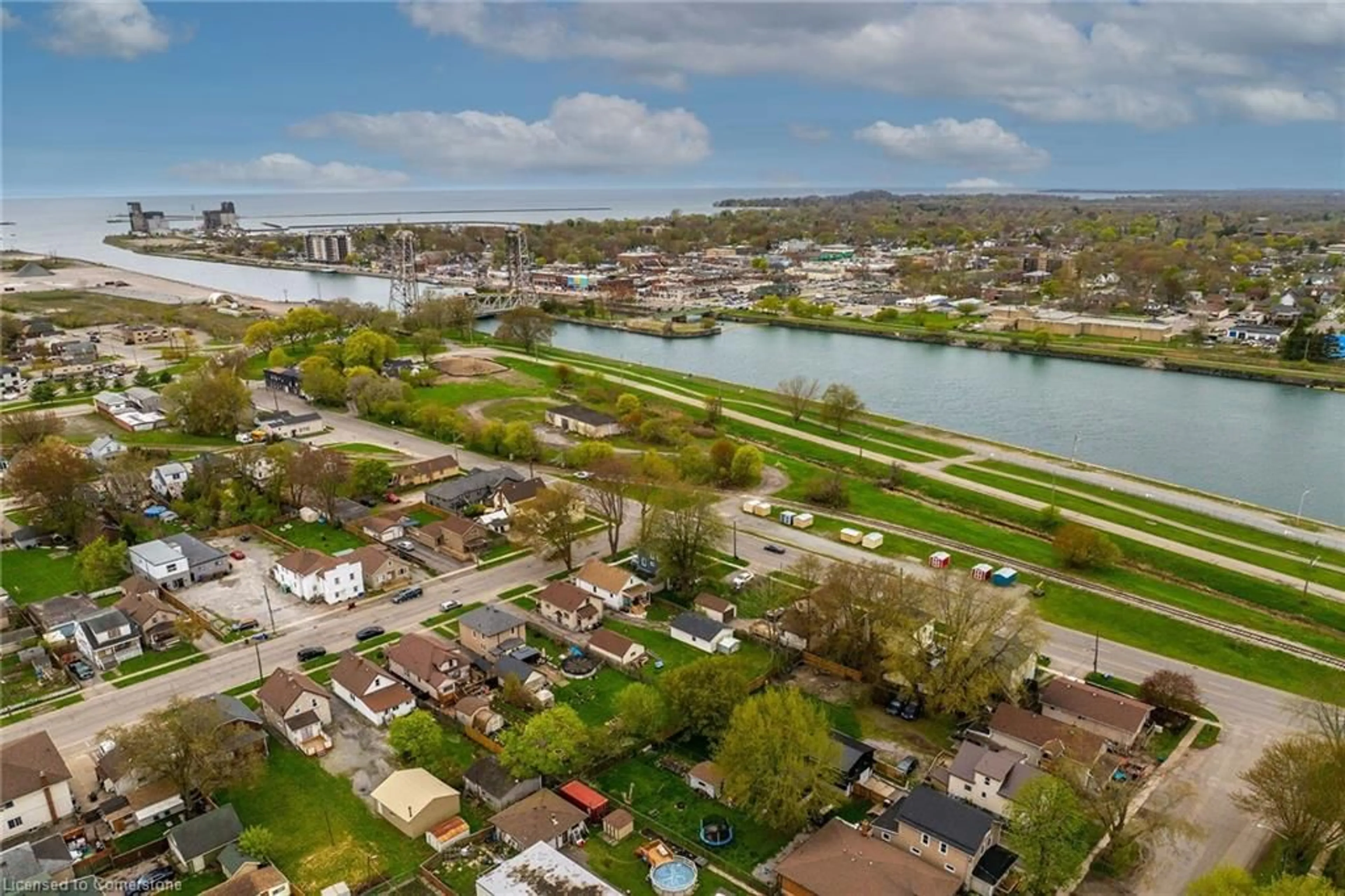 A pic from outside/outdoor area/front of a property/back of a property/a pic from drone, water/lake/river/ocean view for 84 Bell St, Port Colborne Ontario L3K 1H6