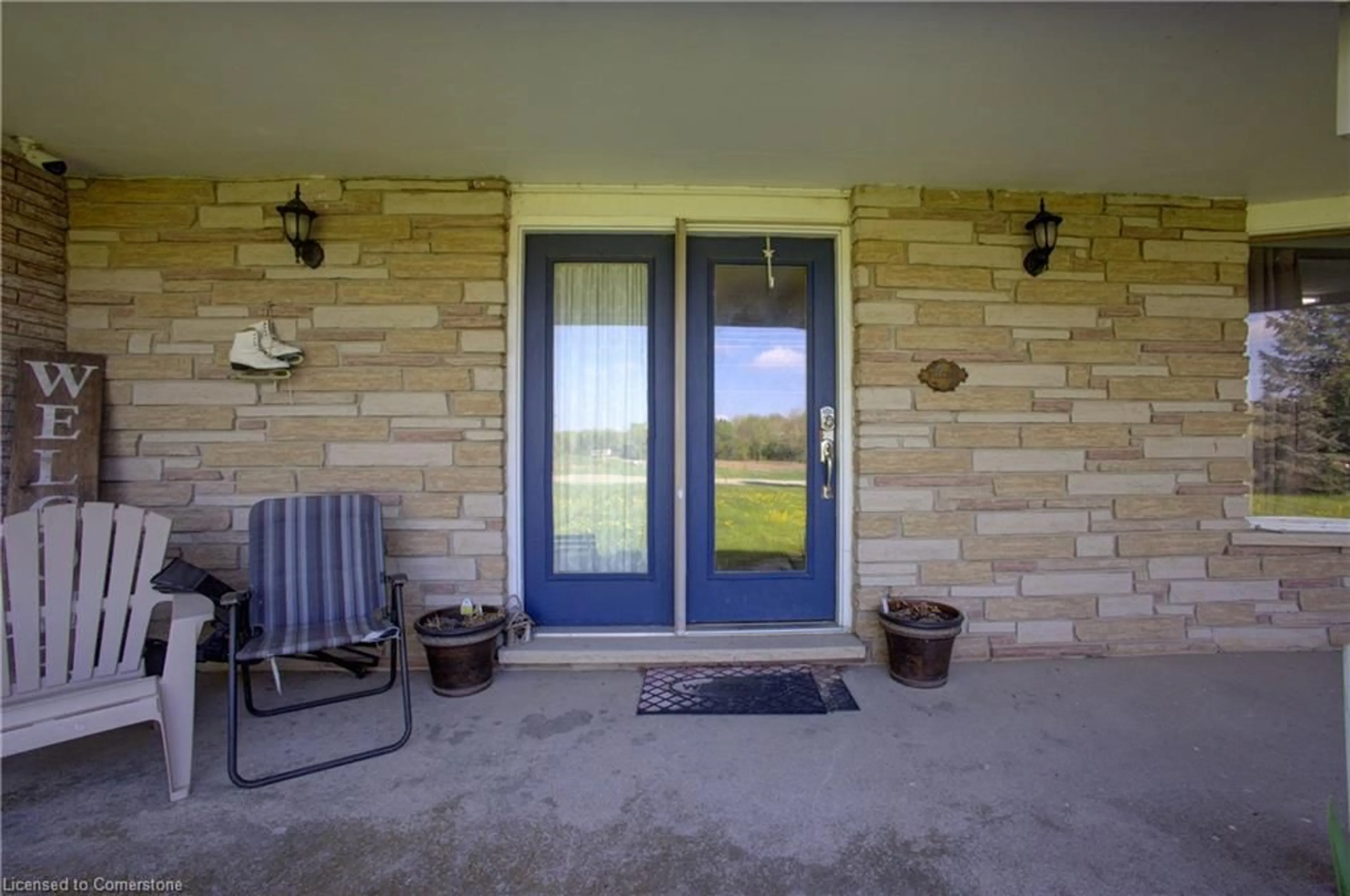 Indoor entryway for 8989 Concession 11 Rd, Mount Forest Ontario N0G 2L0