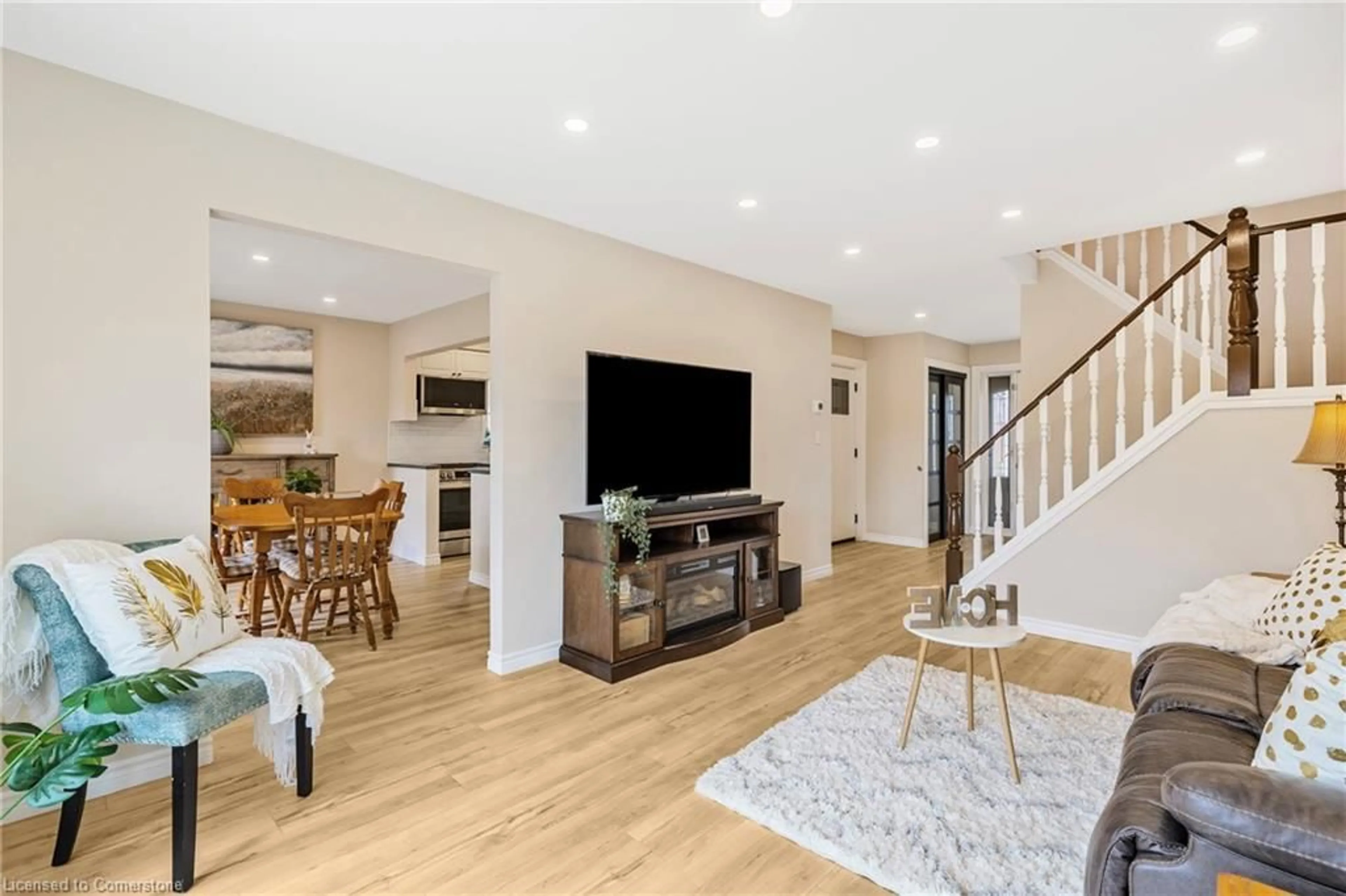 Unknown for 99 Pinewarbler Dr, Hamilton Ontario L9A 4Z5