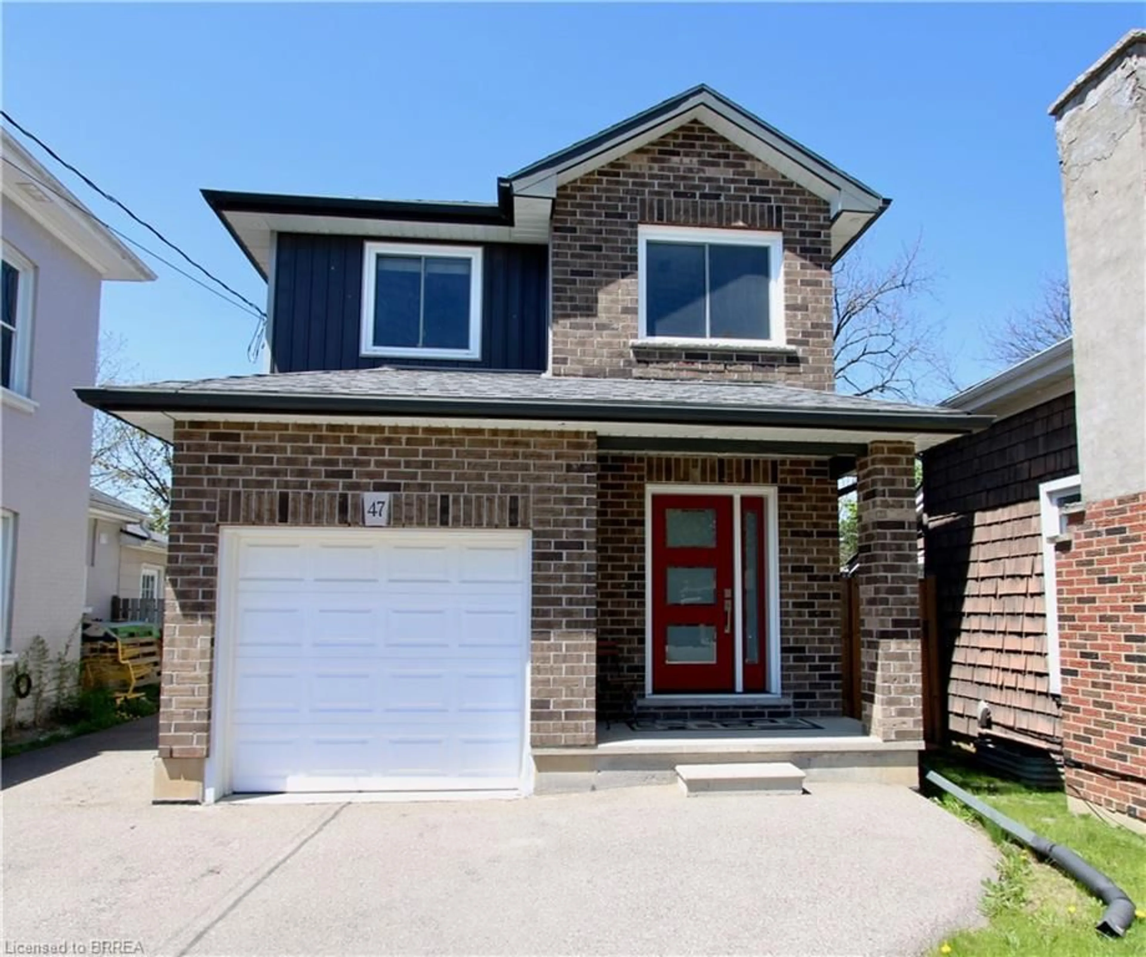 Home with brick exterior material, street for 47 Richardson St, Brantford Ontario N3T 1H7