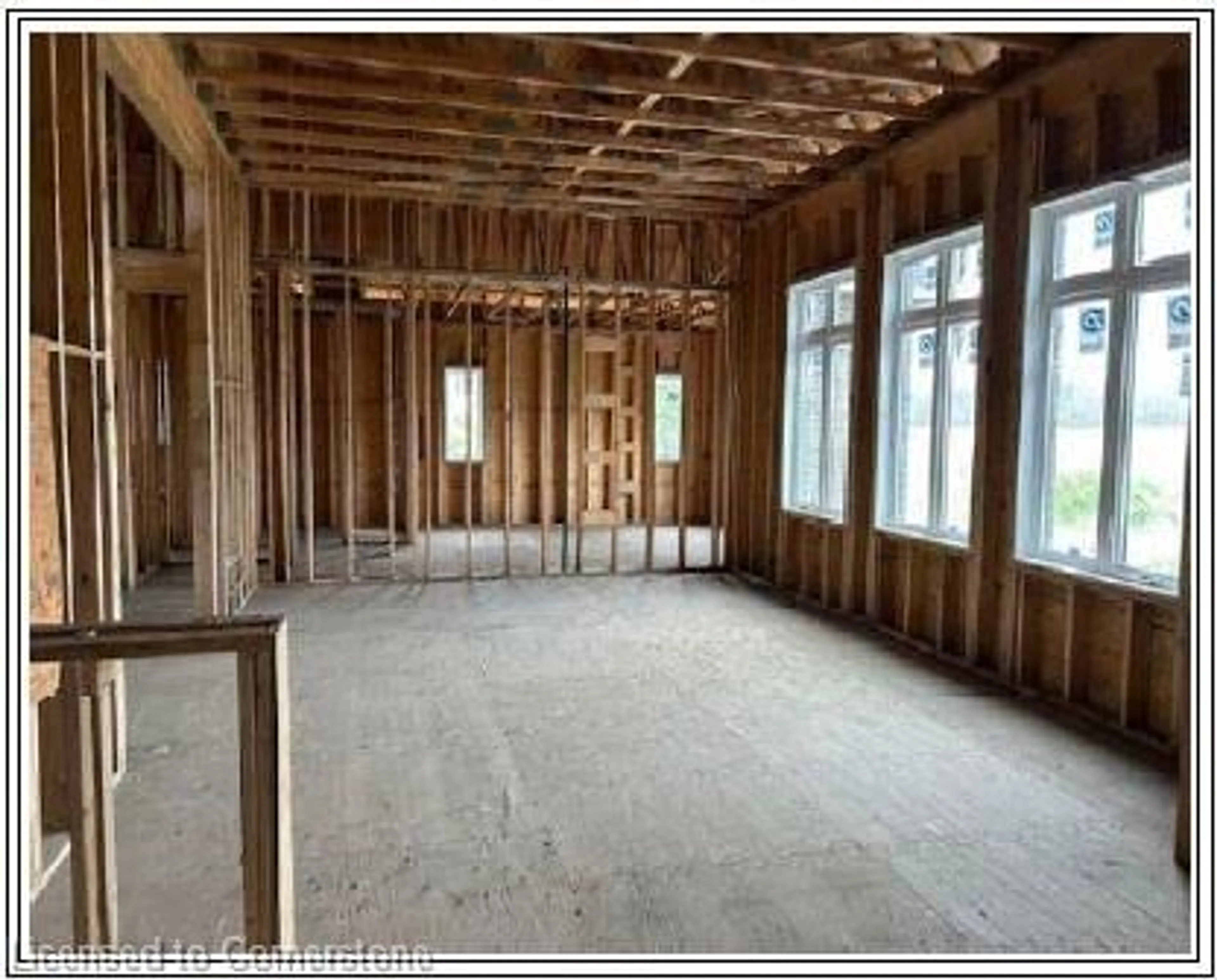 A pic of a room for 6266 Chippewa Rd, Mount Hope Ontario L0R 1W0