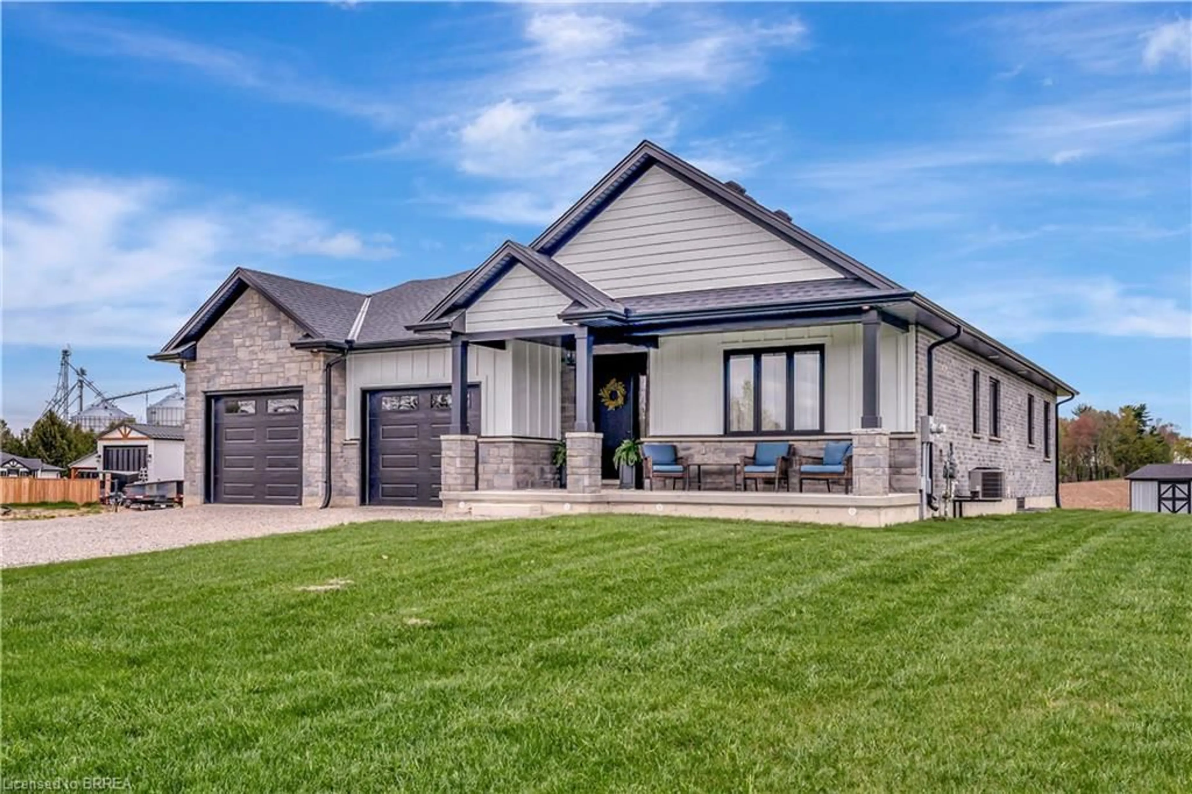 Home with vinyl exterior material, street for 56748 Eden Line, Eden Ontario N0J 1H0