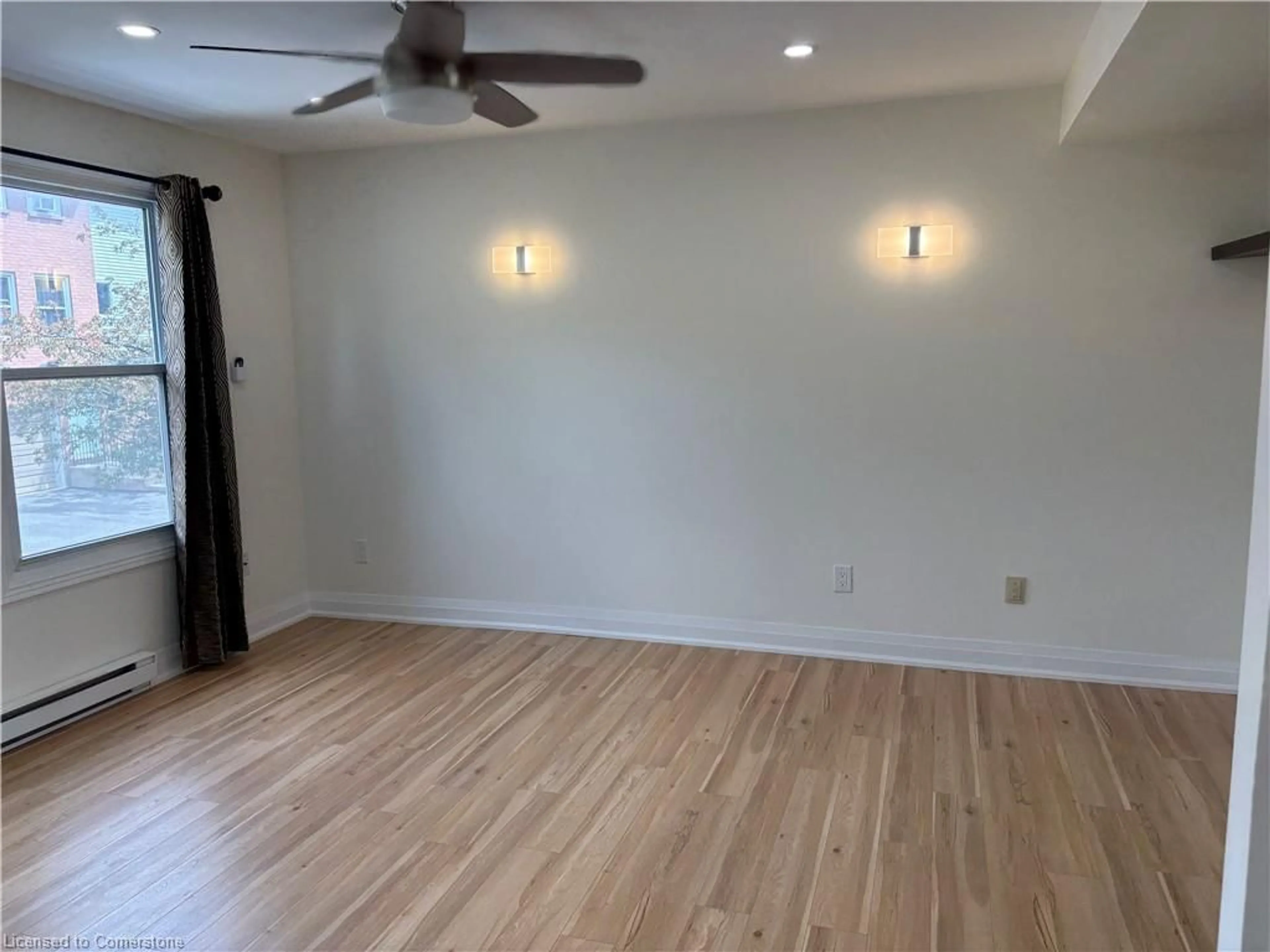 A pic of a room for 1255 Upper Gage Ave #14, Hamilton Ontario L8W 3C7