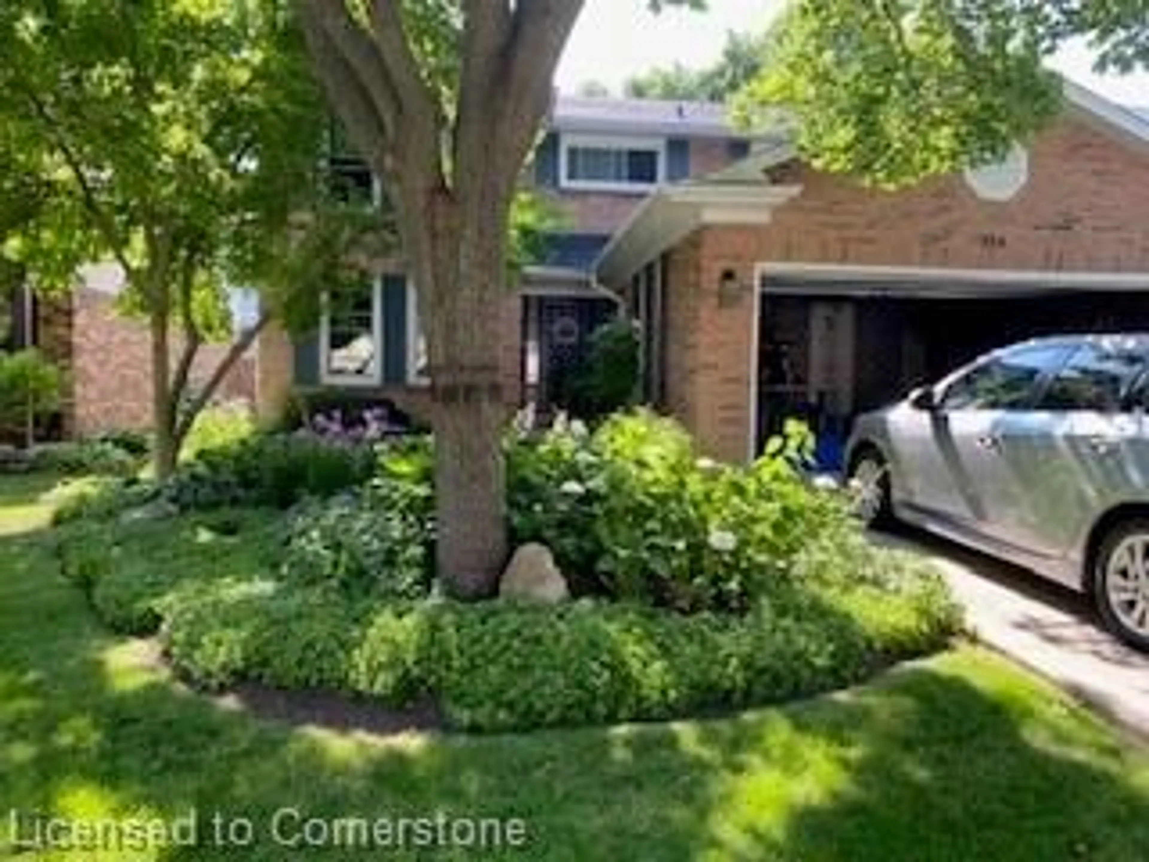Home with brick exterior material, street for 134 Watsons Lane, Dundas Ontario L9H 6L2