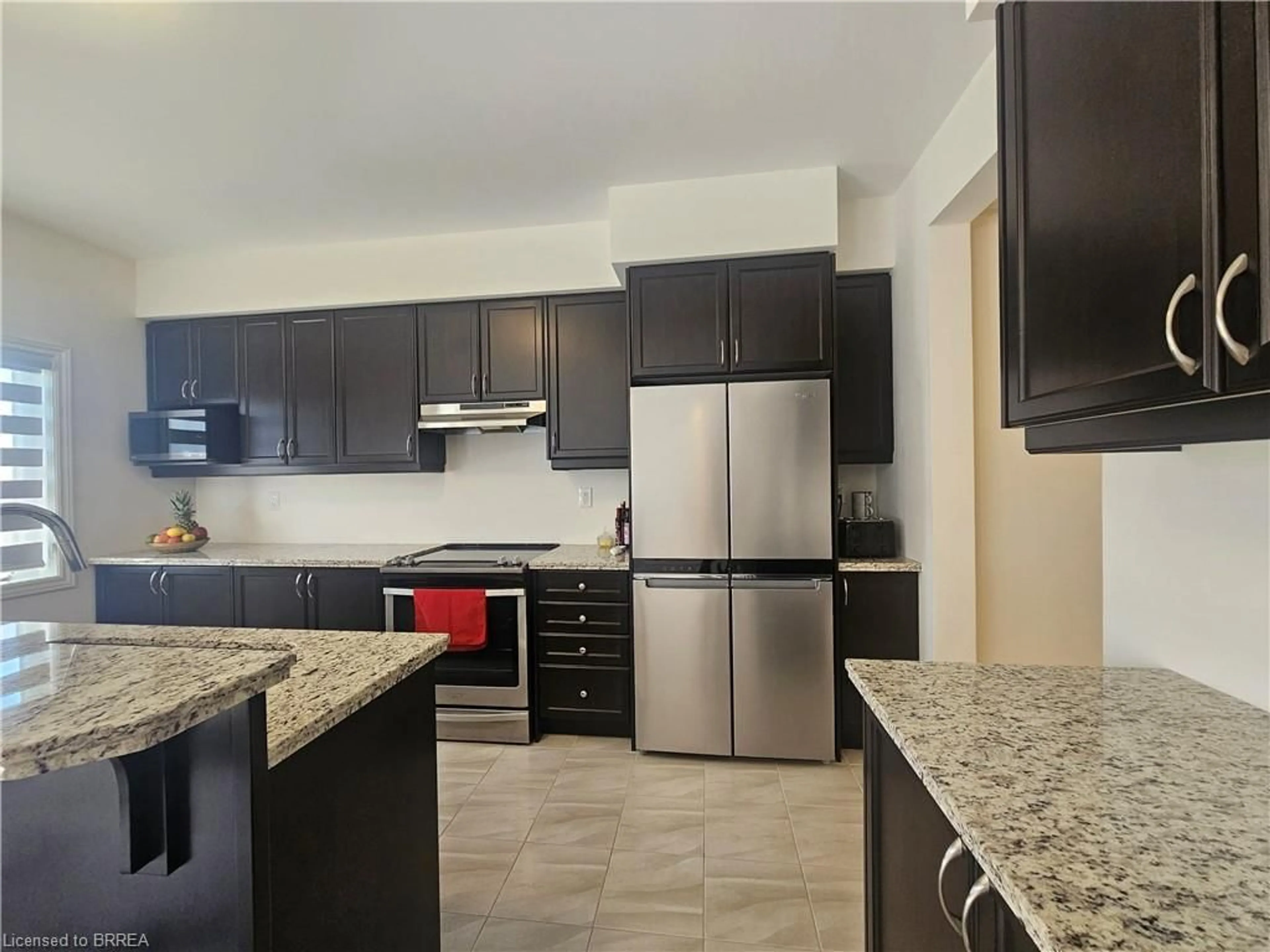 Open concept kitchen, unknown for 28 Rowley St, Brantford Ontario N3S 0J6