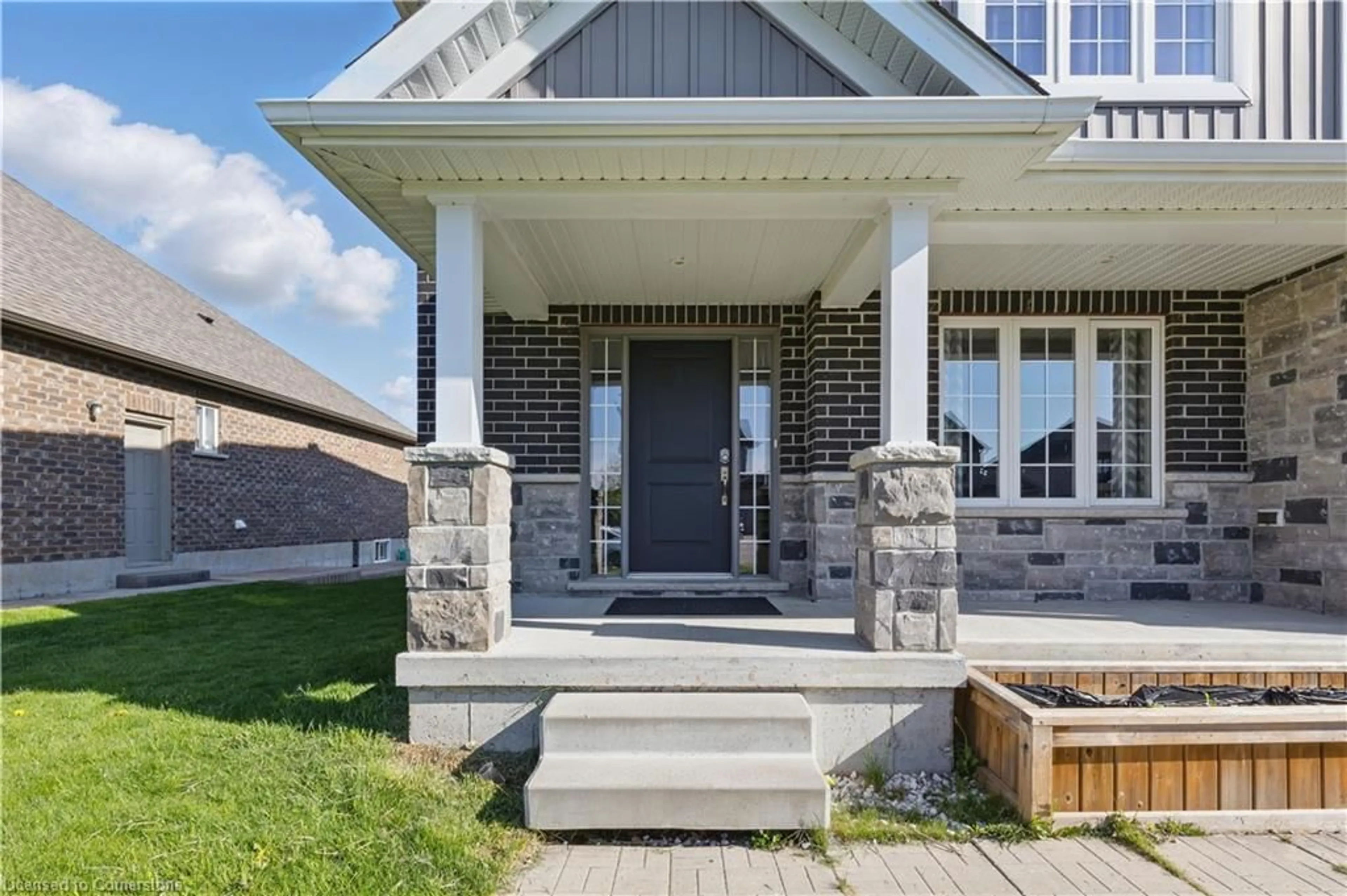 Home with brick exterior material, street for 271 Poldon Drive Dr, Norwich Ontario N0J 1P0