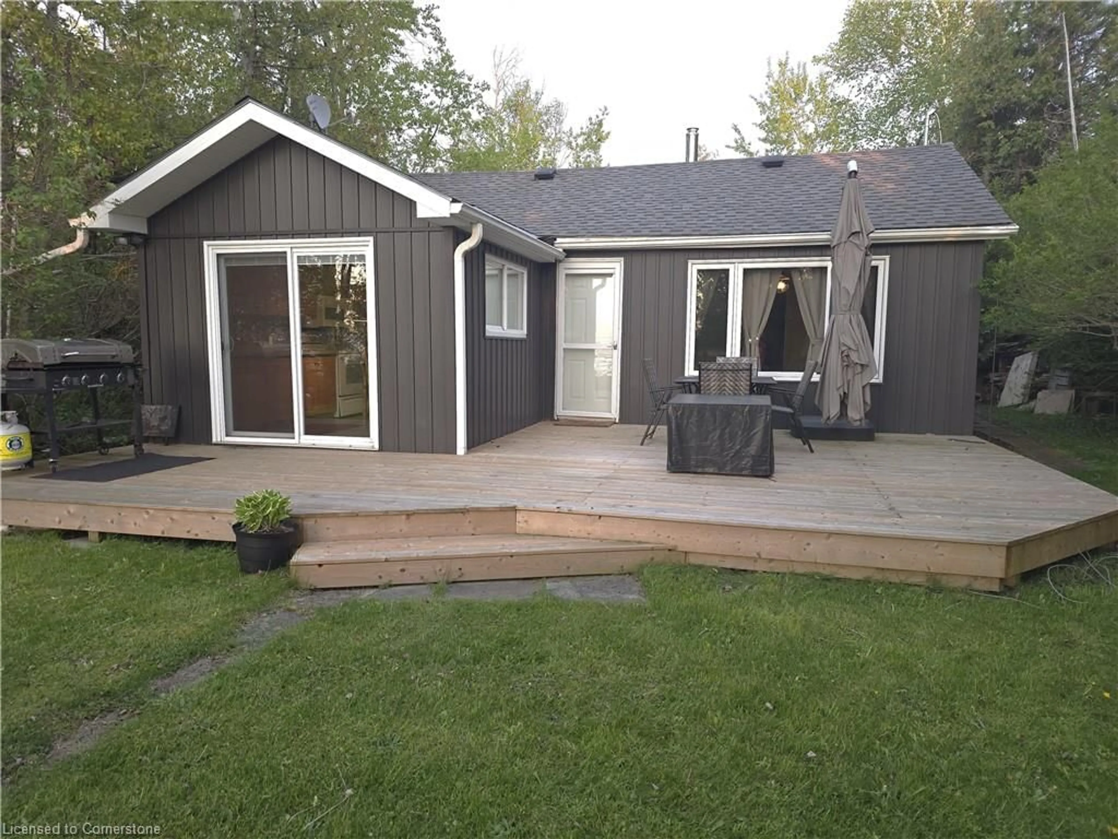 Home with vinyl exterior material, street for 467 Bruce Road 13, Saugeen Indian Reserve #29 Ontario N0H 2L0