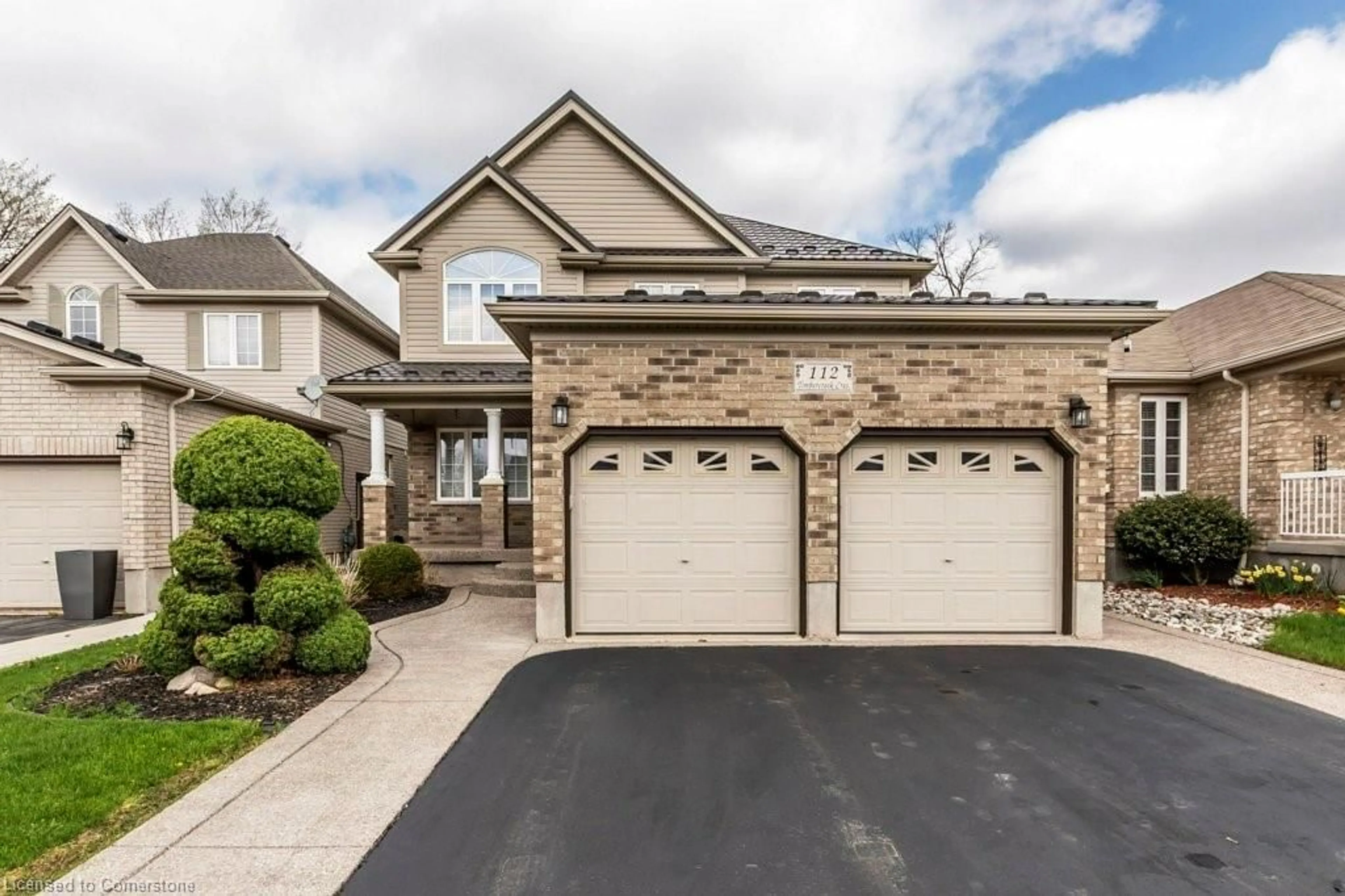 Home with brick exterior material, street for 112 Timber Creek Cres, Cambridge Ontario N1T 0B4