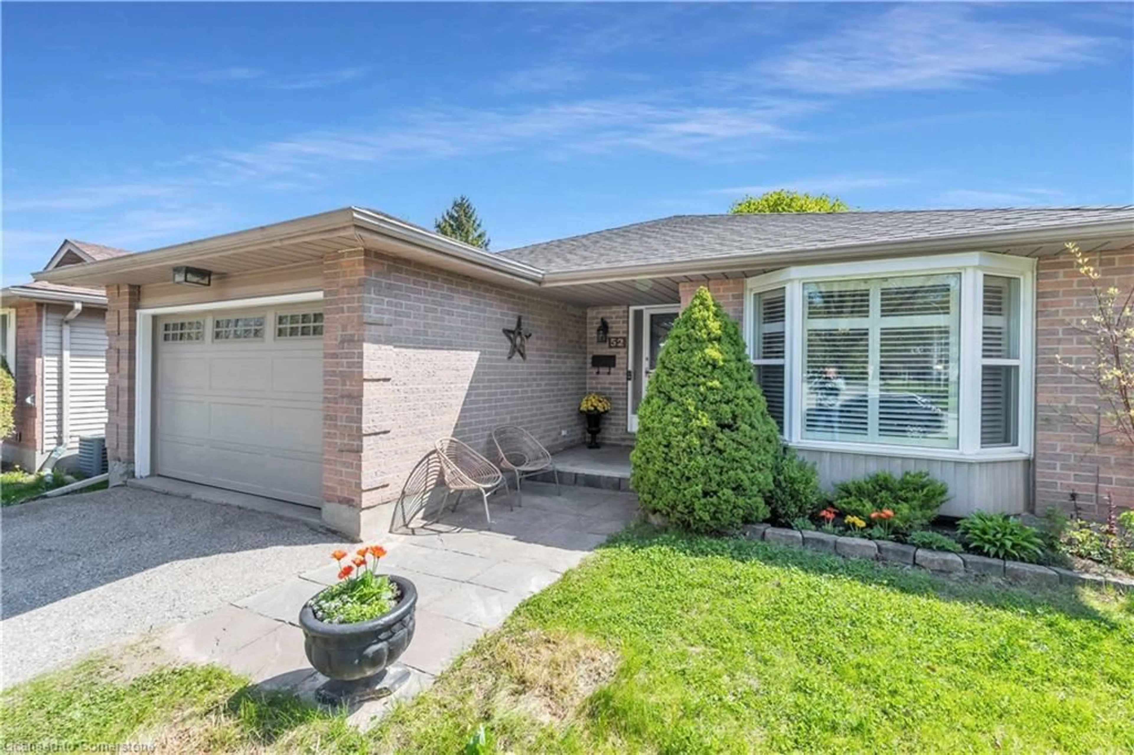 Home with brick exterior material, street for 52 Kilkerran Cres, Kitchener Ontario N2R 1B9