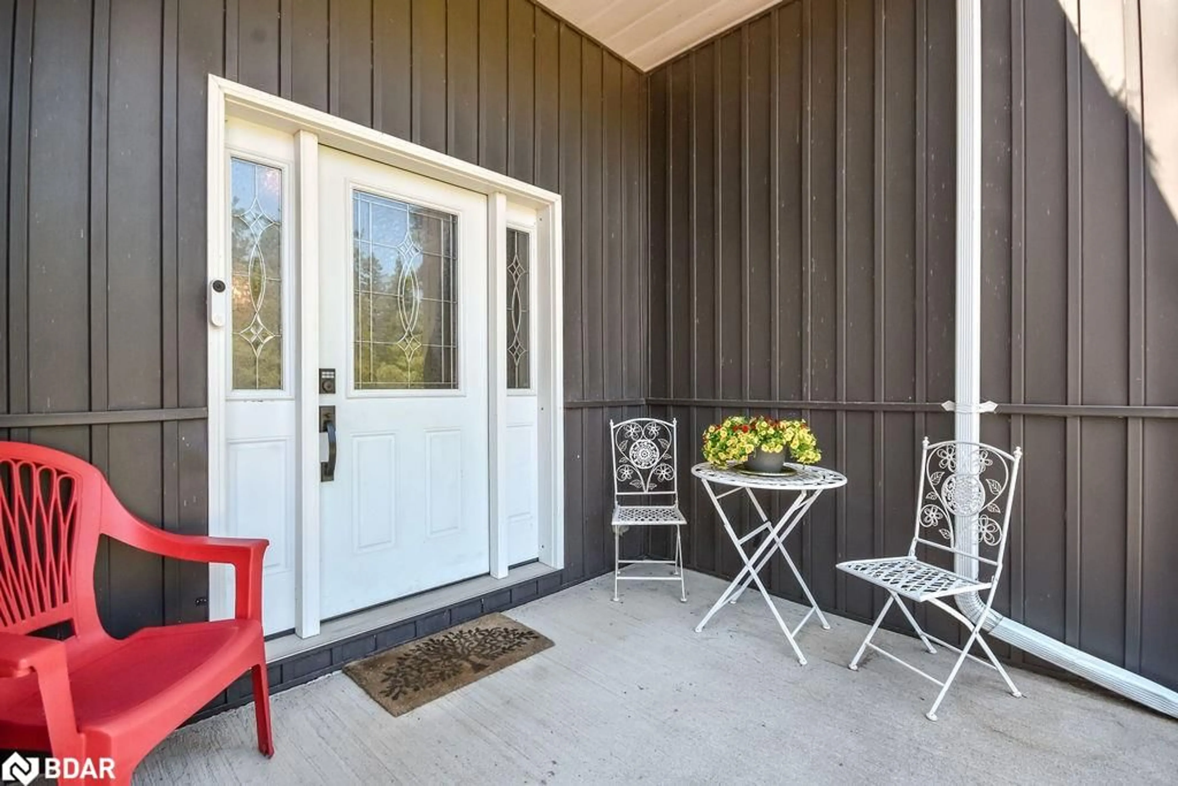 Indoor entryway for 12 Fulsom Cres, Orillia Ontario L3V 6H5