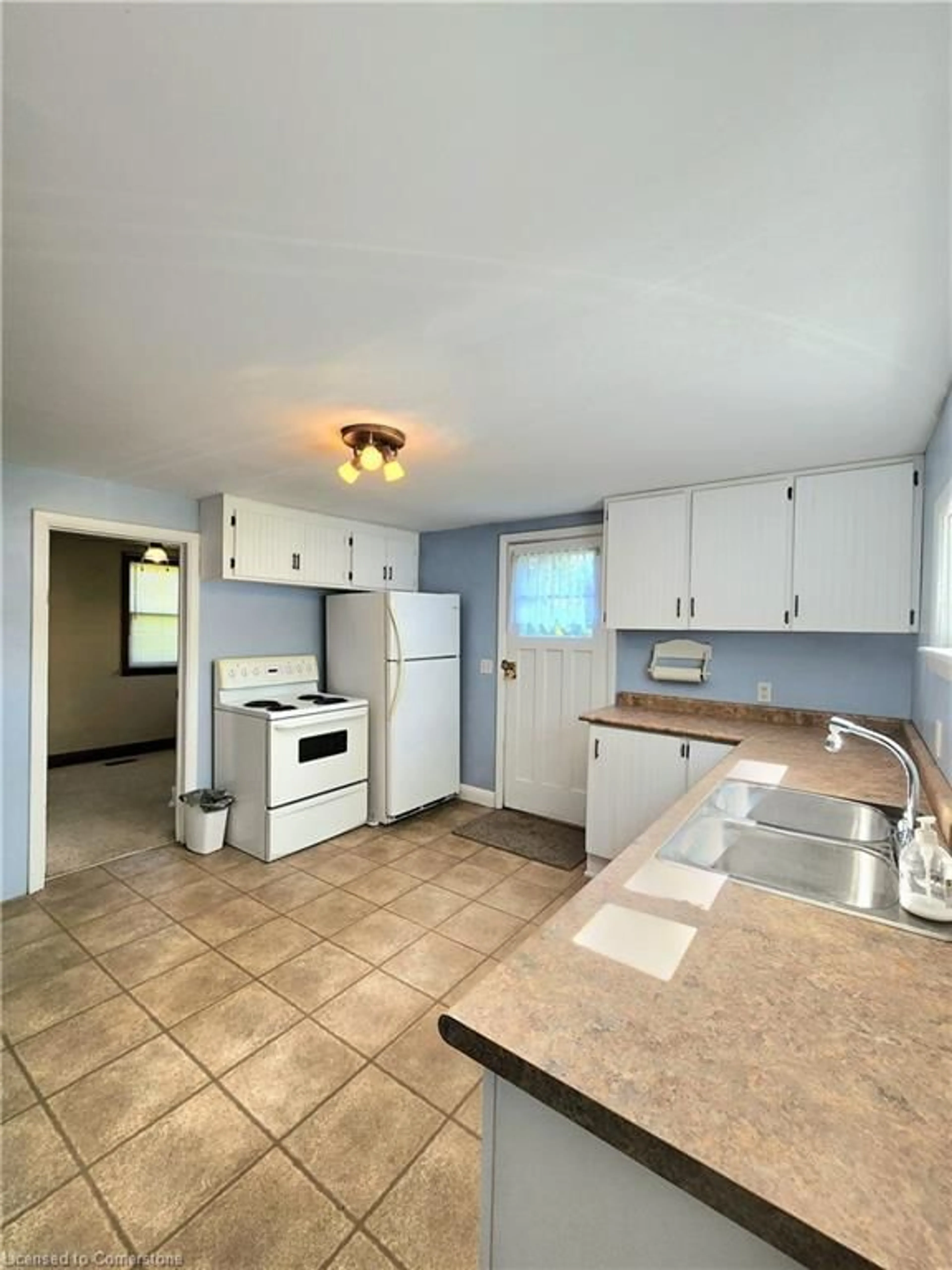 Unknown for 274 Washington St, Waterford Ontario N0E 1Y0