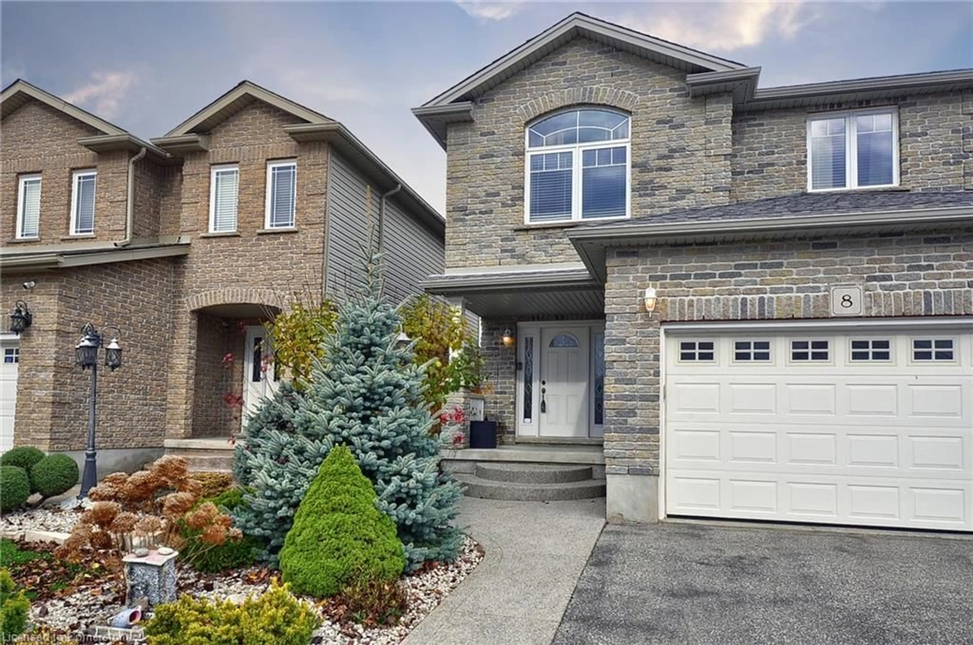 Home with brick exterior material, street for 8 Lockwood St, Cambridge Ontario N1P 0A5