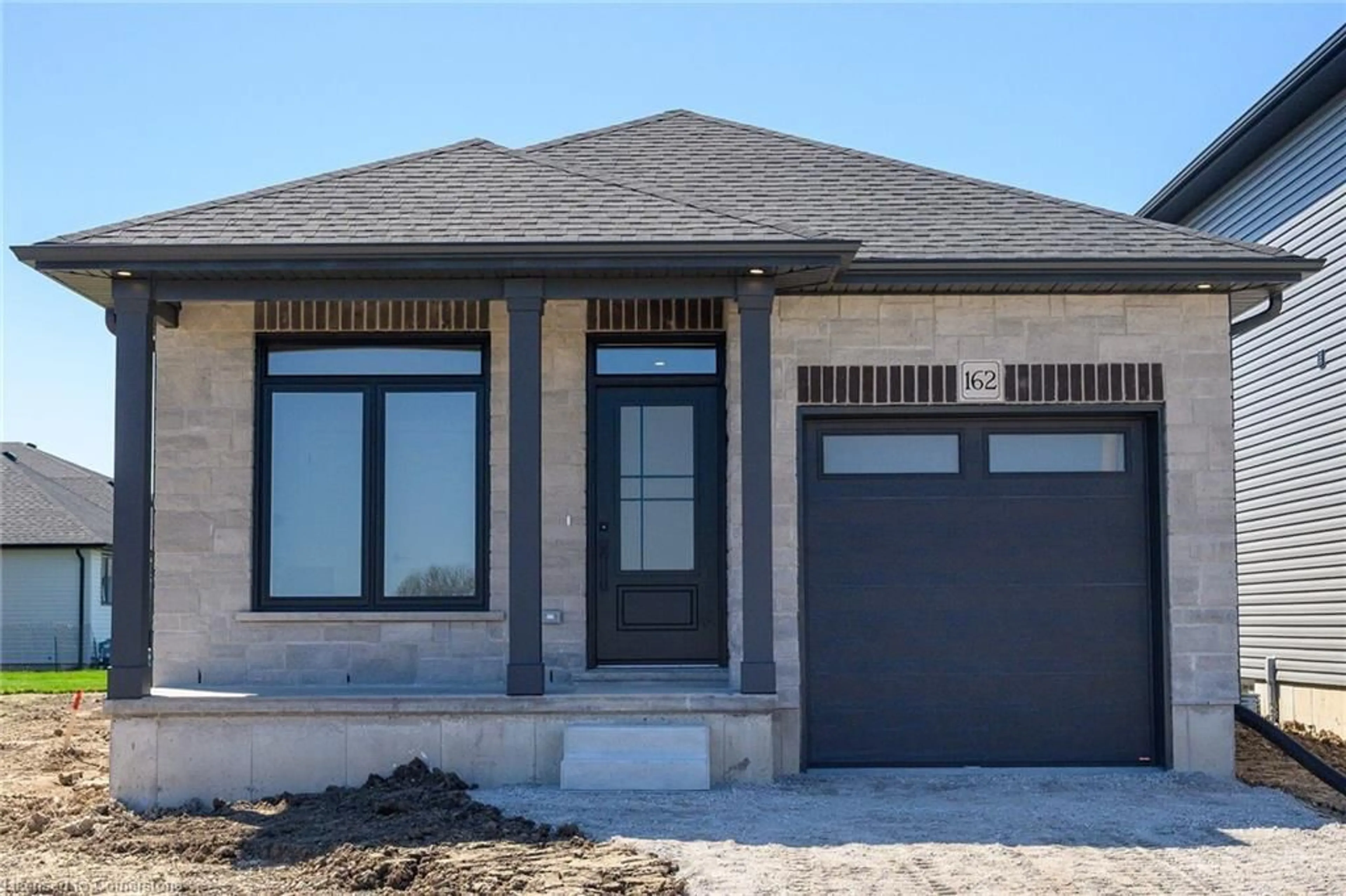 Home with brick exterior material, street for 162 Craddock Blvd, Jarvis Ontario N0A 1J0