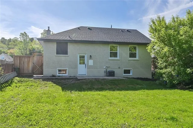 Additional image 8 of 355 Rosedale Ave