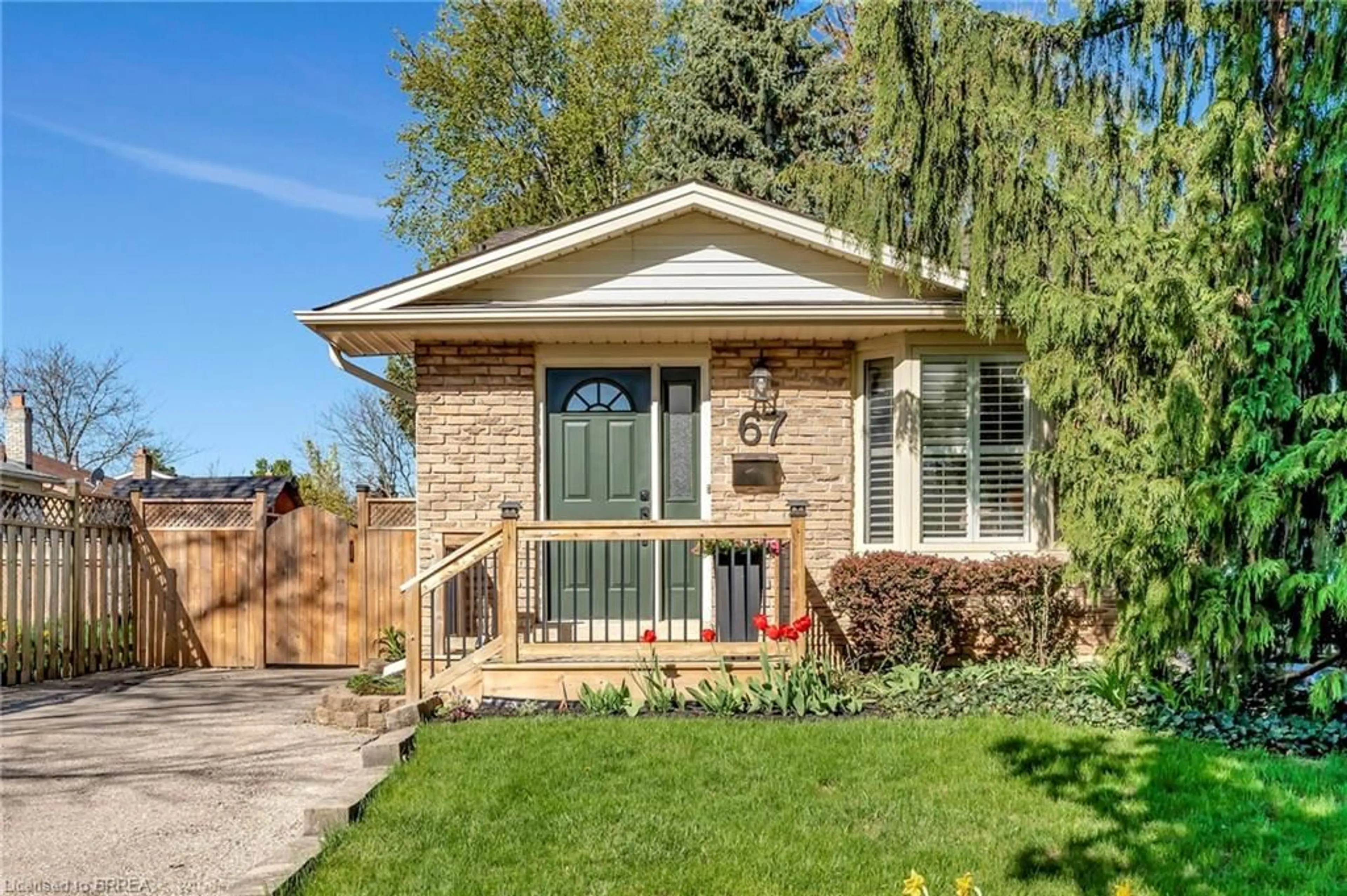 Home with brick exterior material, street for 67 Ivanhoe Rd, Brantford Ontario N3R 6V3