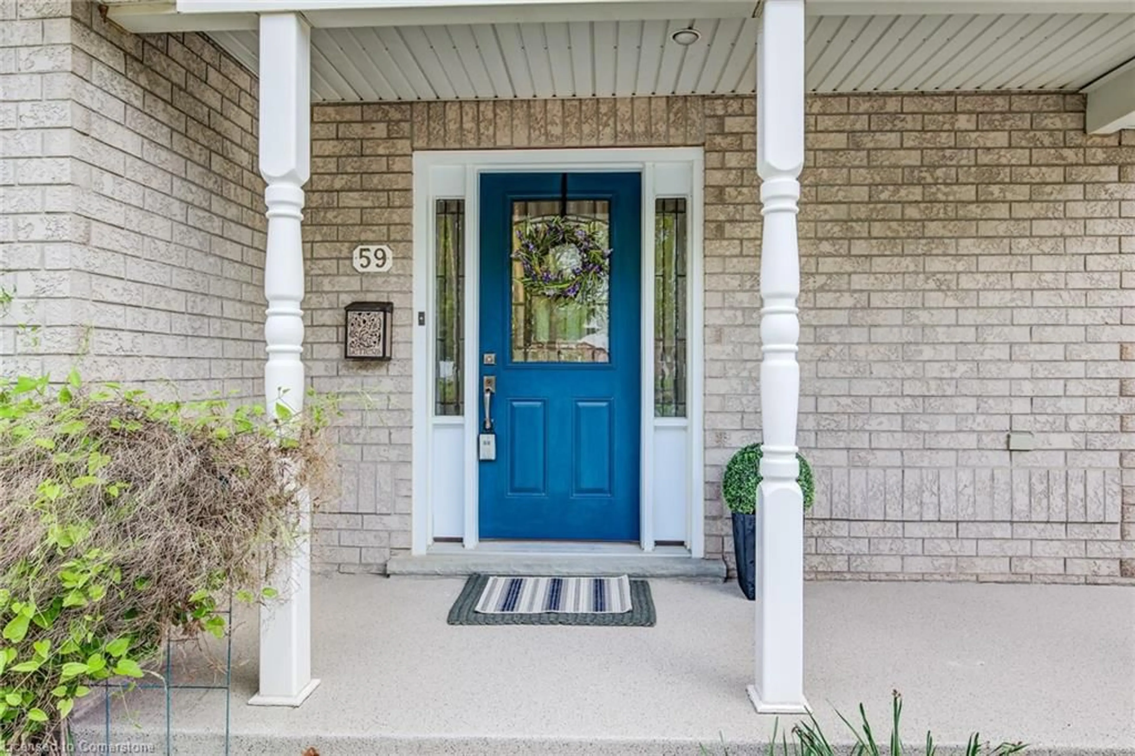 Indoor entryway for 461 Columbia St #59, Waterloo Ontario N2T 2P5