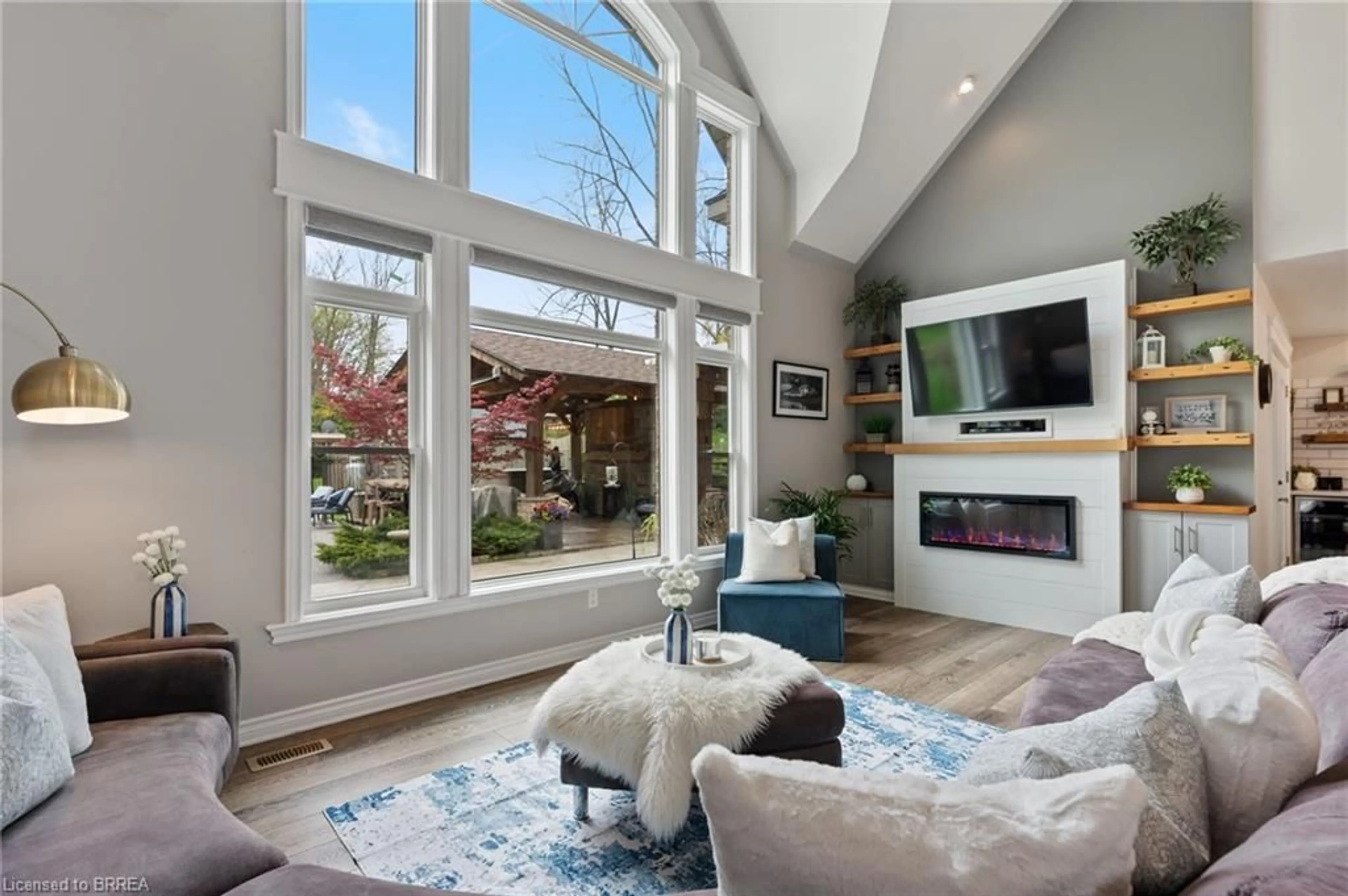 Living room with furniture, unknown for 38 Silver Lake Dr, Port Dover Ontario N0A 1N6