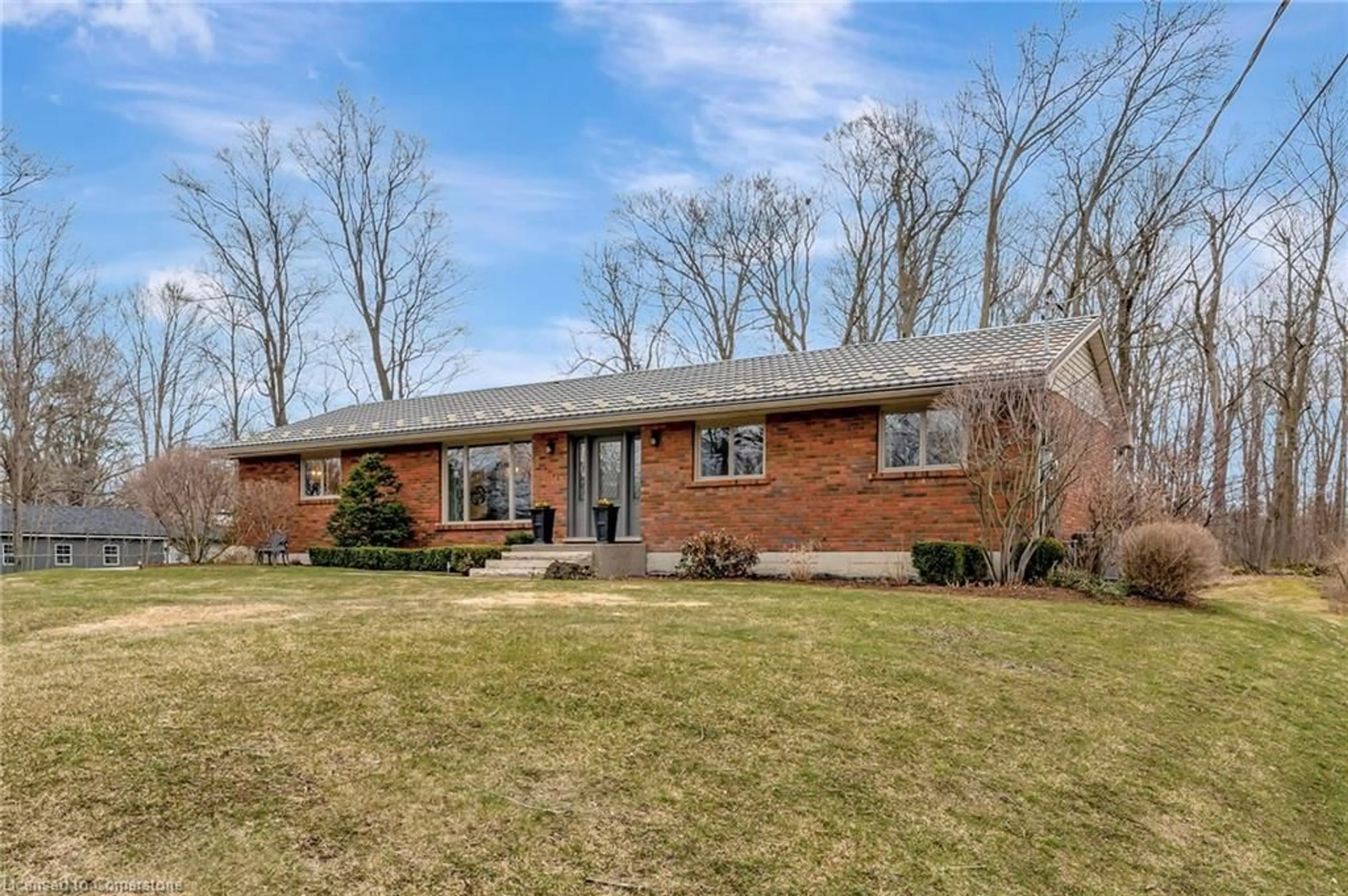 Home with brick exterior material, street for 2044 Kilbride St, Burlington Ontario L7P 0H9