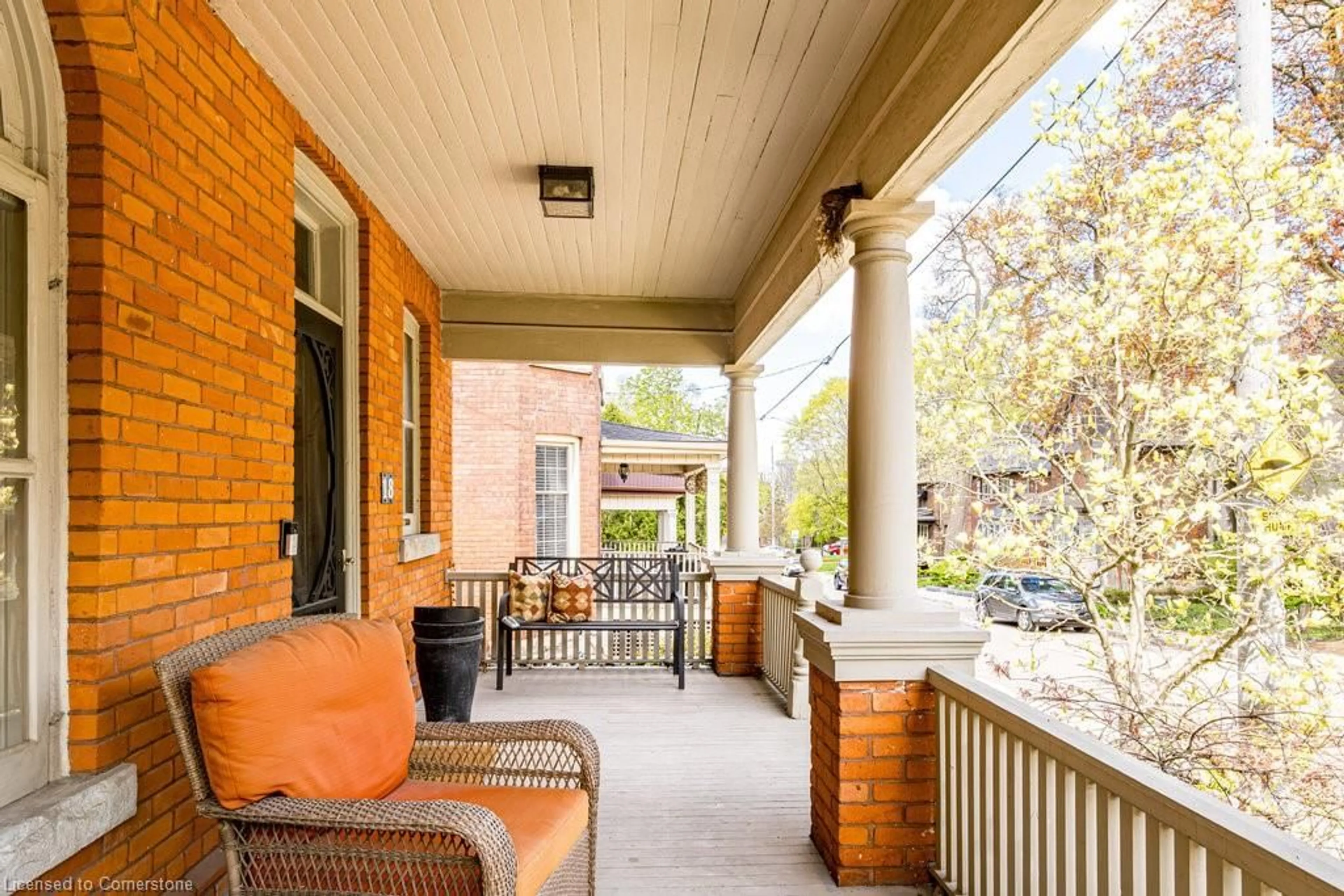 Patio, street for 18 Spruceside Ave, Hamilton Ontario L8P 3Y3