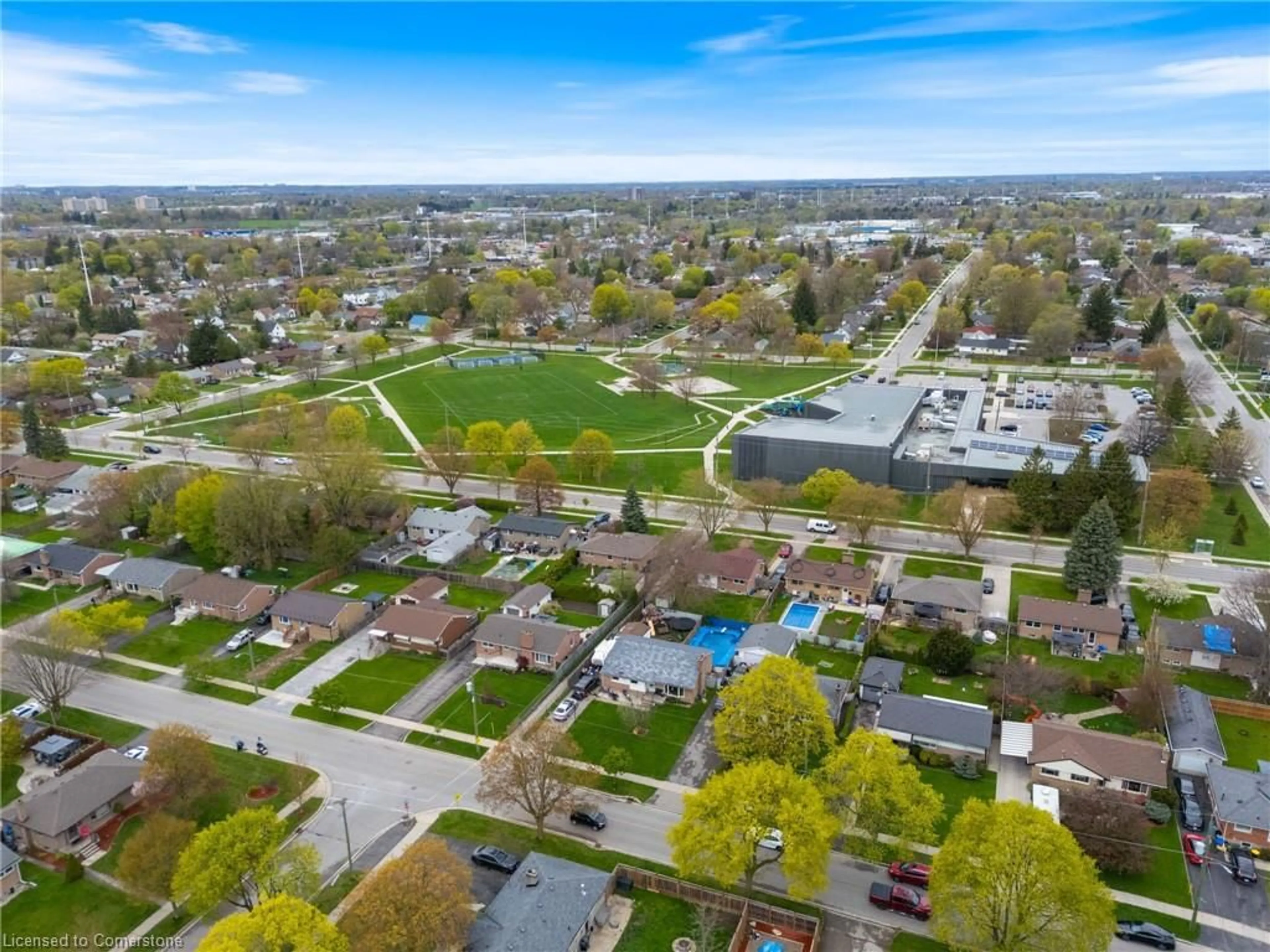 A pic from outside/outdoor area/front of a property/back of a property/a pic from drone, street for 1732 Seeley Dr, London Ontario N5W 2B1