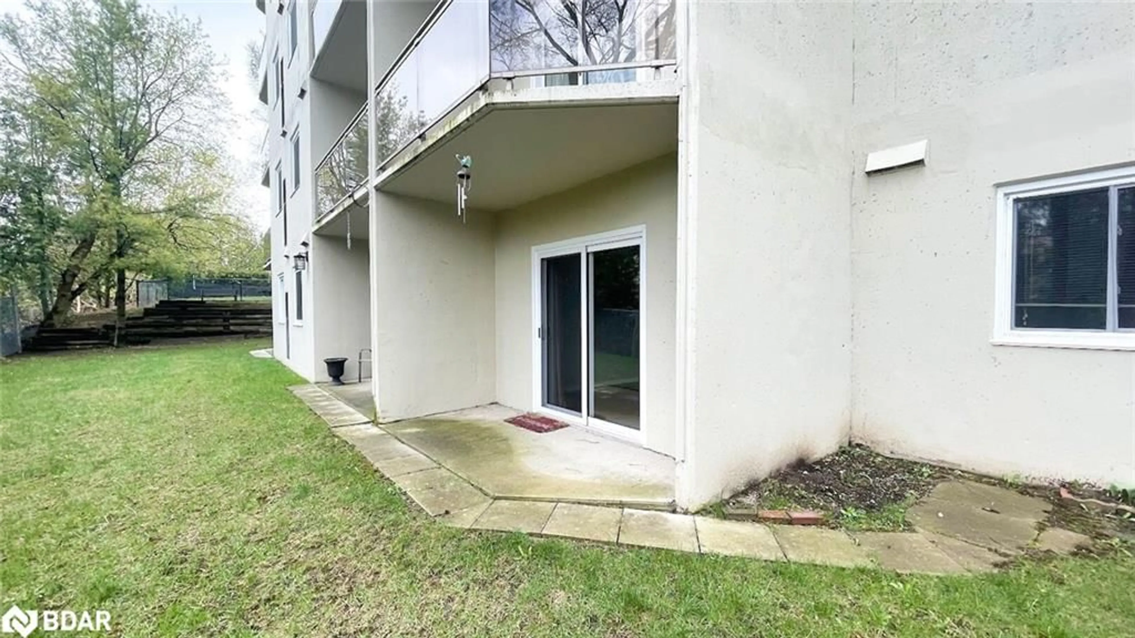 Patio, water/lake/river/ocean view for 245 Queen St #102, Fergus Ontario N1M 3R6