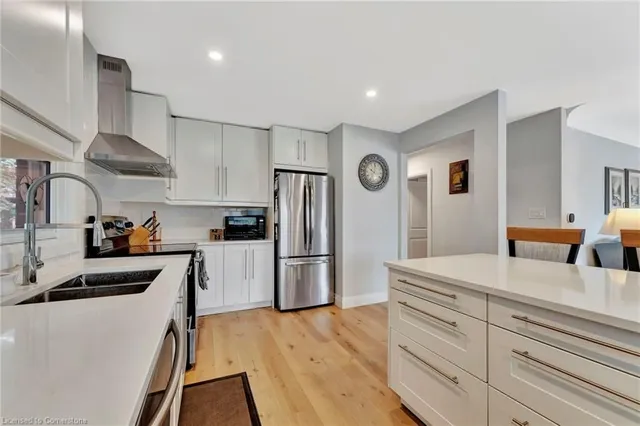 Additional property image - 204 Clark Ave