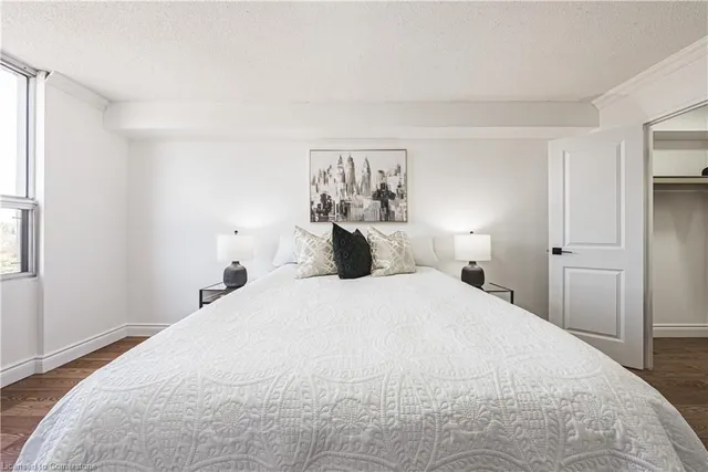 Additional property image - 2055 Upper Middle Rd Unit 509