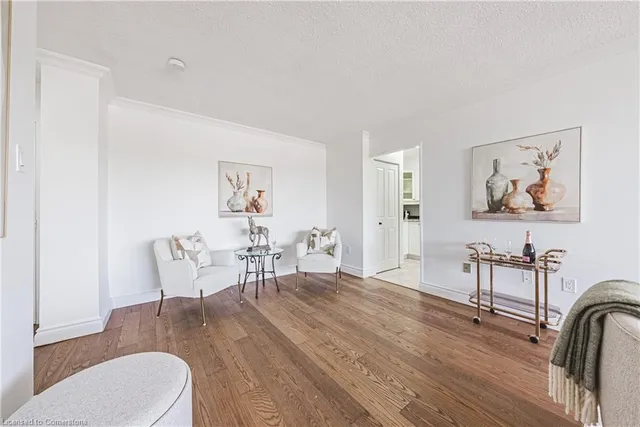 Additional property image - 2055 Upper Middle Rd Unit 509