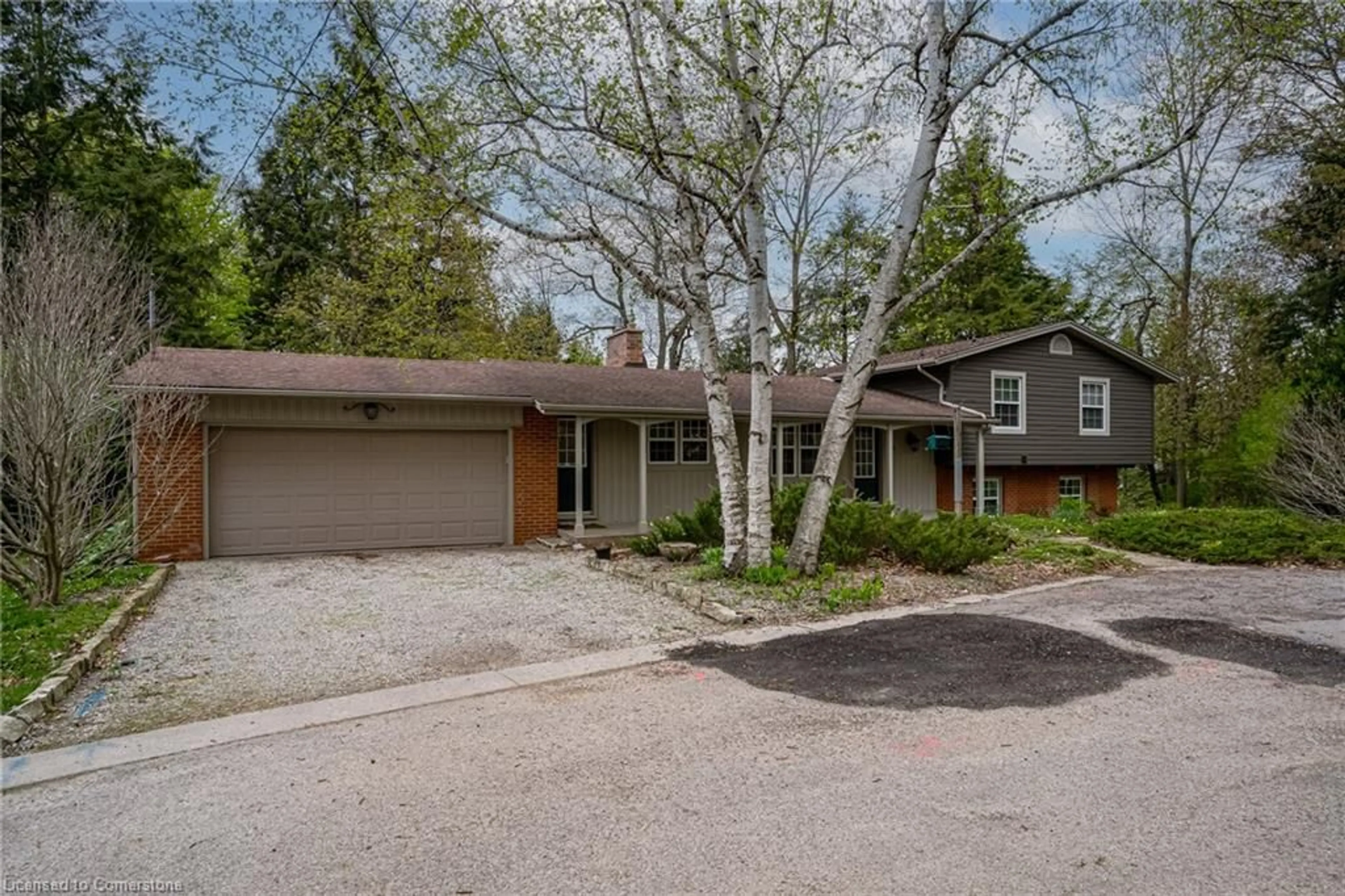 Unknown for 5 Normandy Pl, Dundas Ontario L9H 4S8