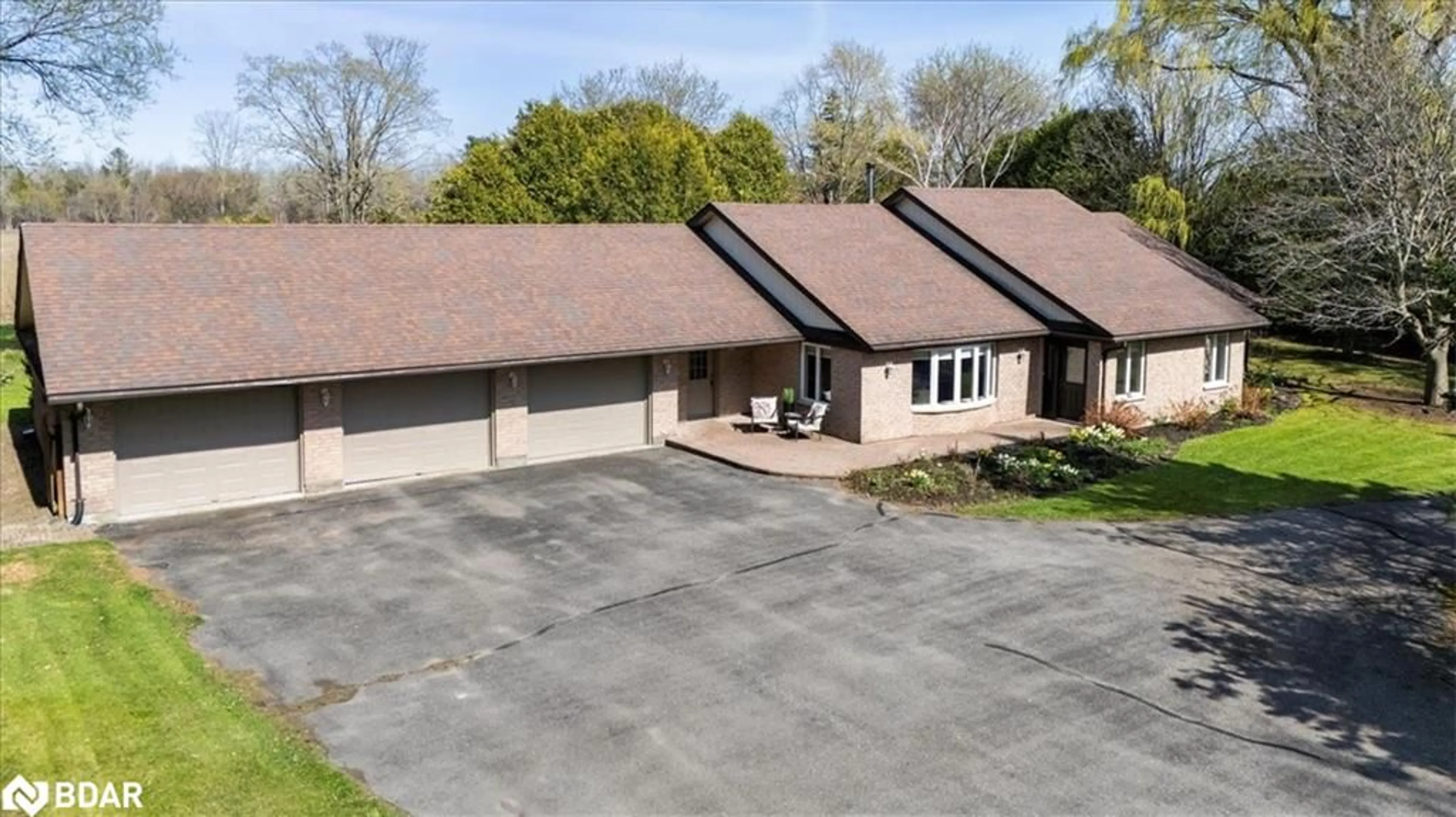 A pic from outside/outdoor area/front of a property/back of a property/a pic from drone, unknown for 137 Lawson Rd, Brighton Ontario K0K 1H0