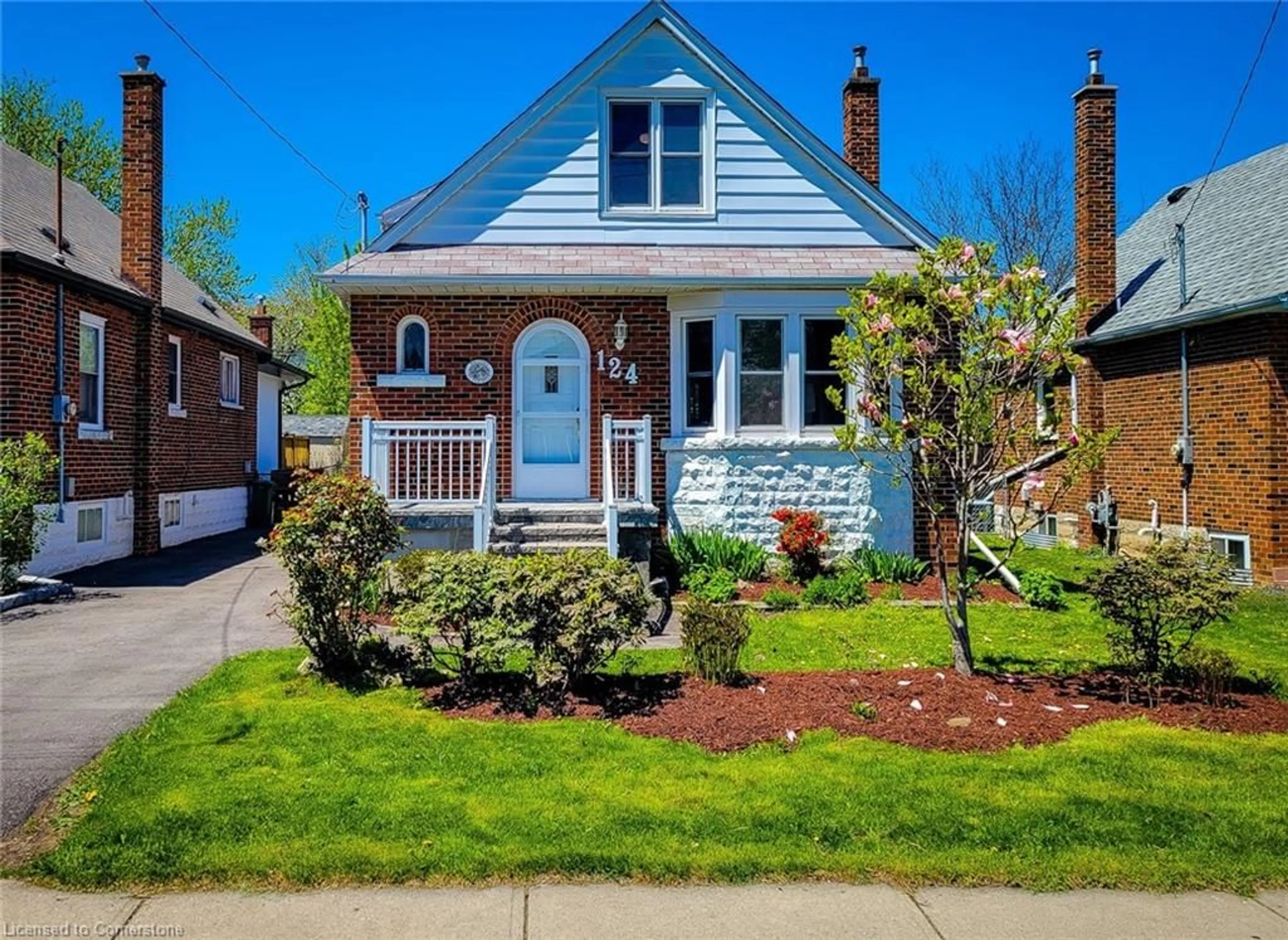 Home with brick exterior material, street for 124 Rodgers Rd, Hamilton Ontario L8K 3C2