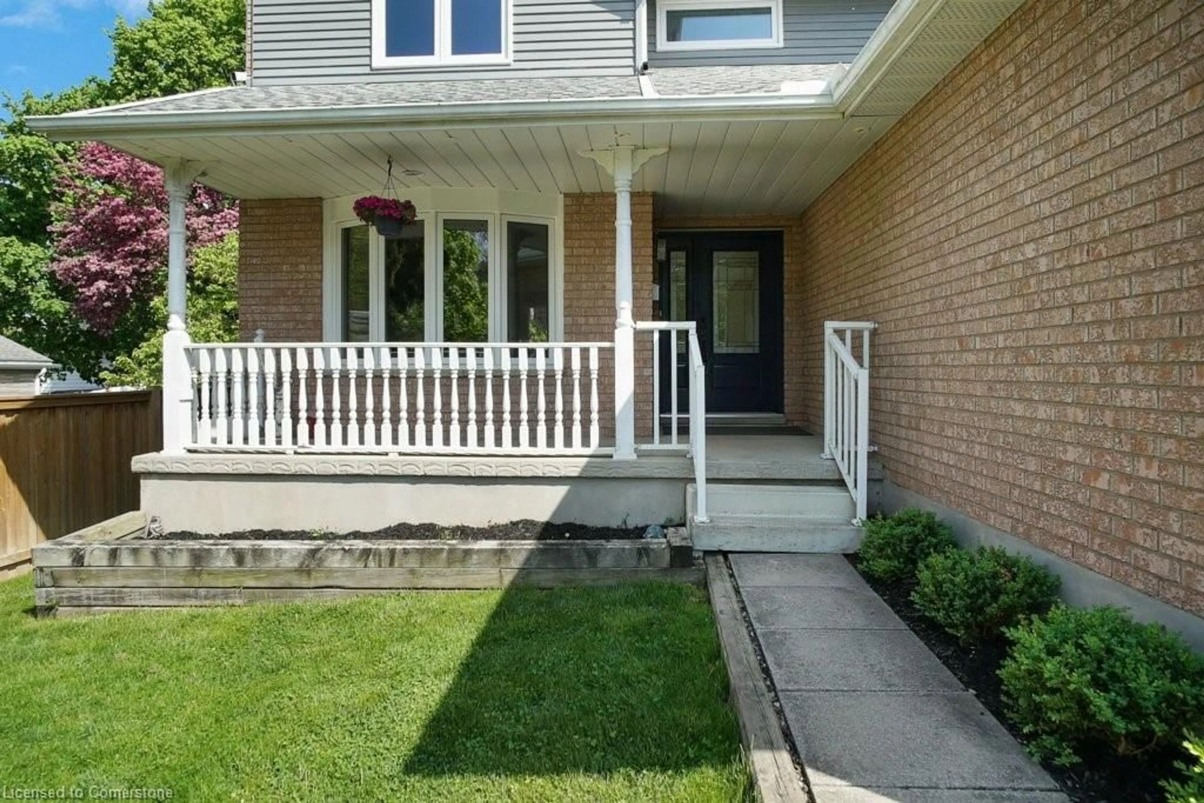 Unknown for 69 Mulberry Dr, Cambridge Ontario N3C 3S9