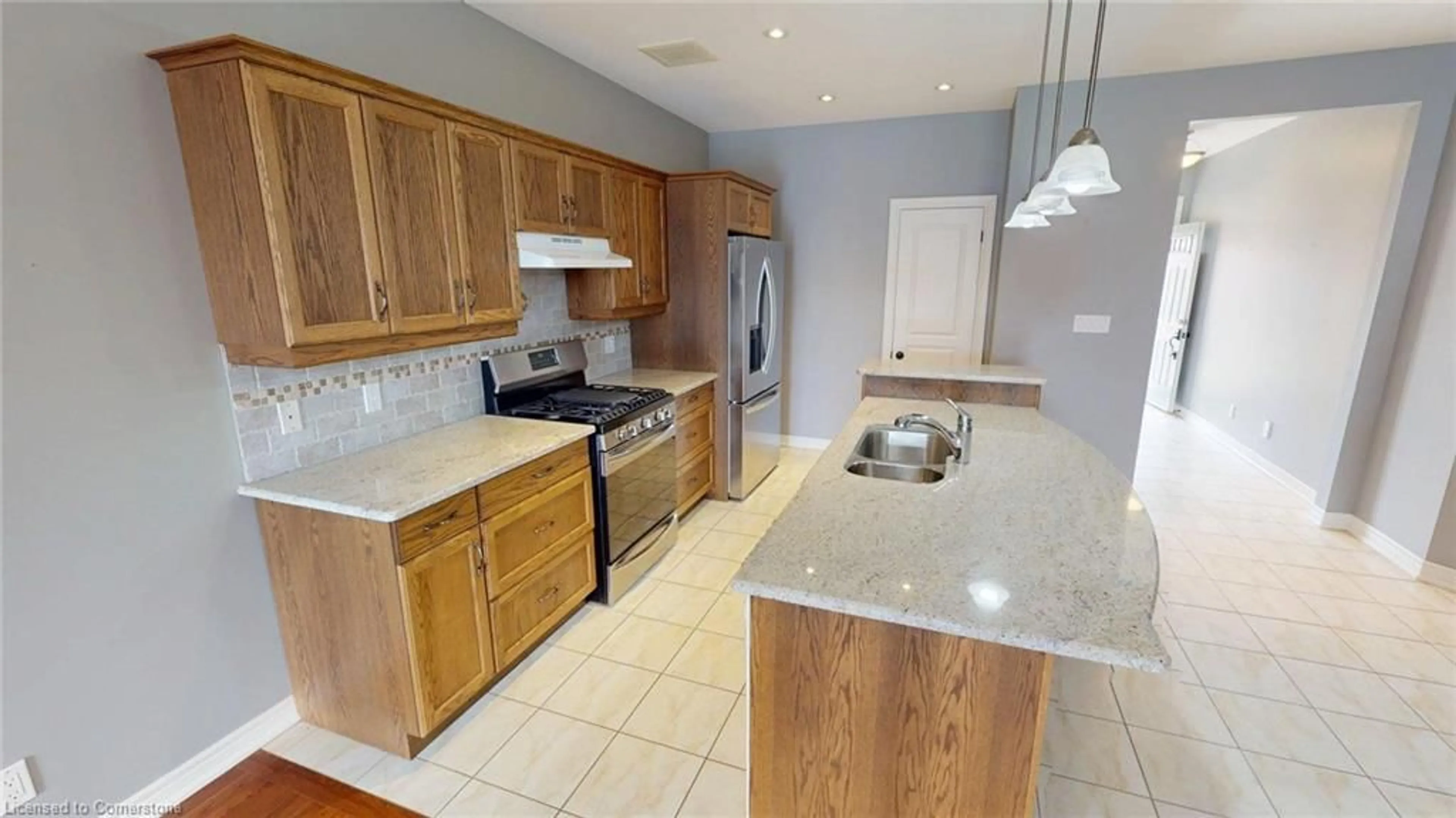 Standard kitchen, ceramic/tile floor for 17 Forestview Crt, Smithville Ontario L0R 2A0