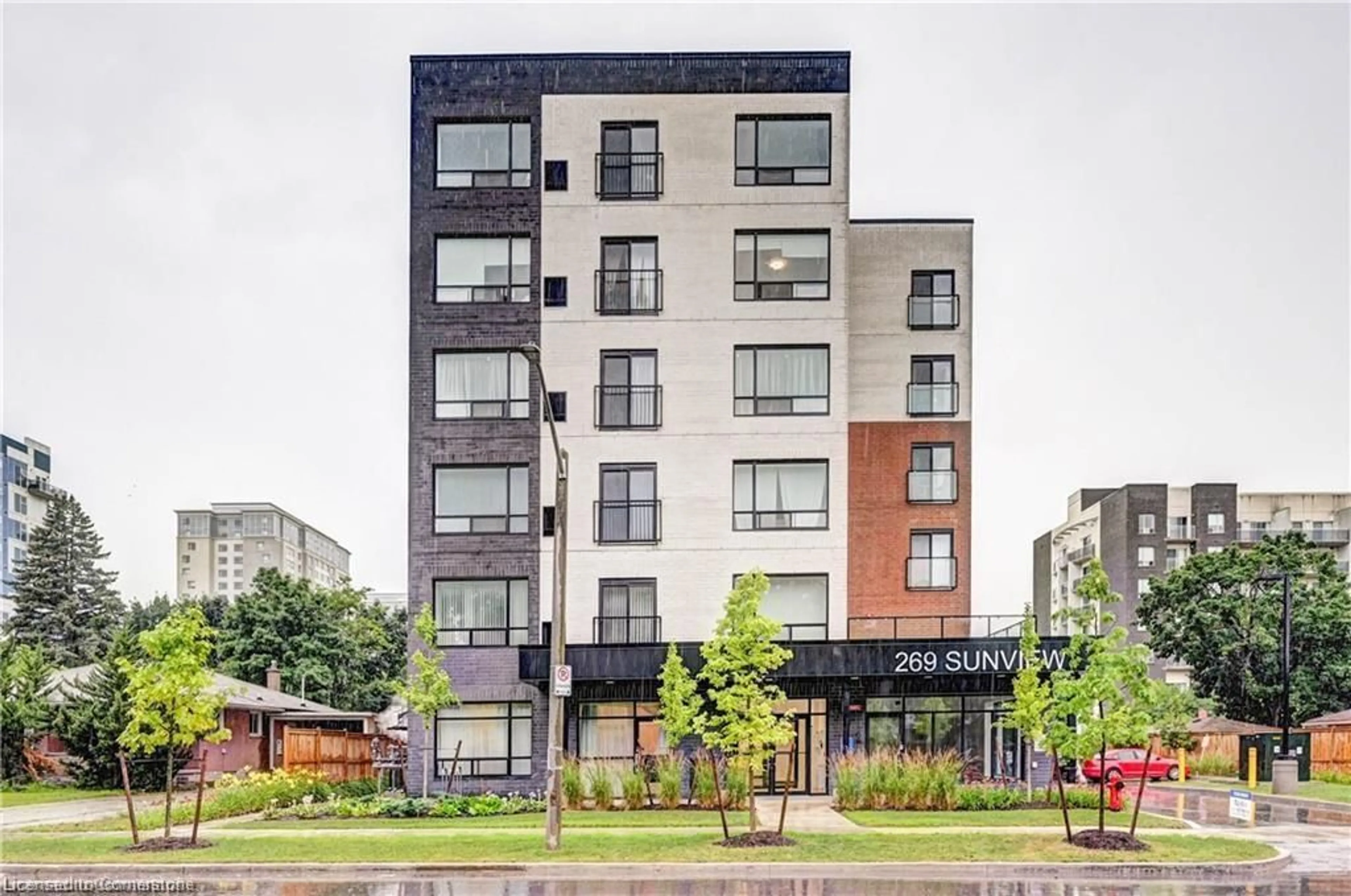 Unknown for 269 Sunview St #205, Waterloo Ontario N2L 3V8