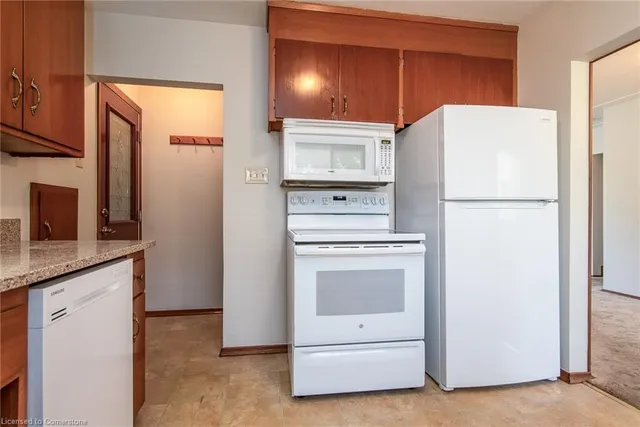 Additional property image - 318 Greenbrook Dr
