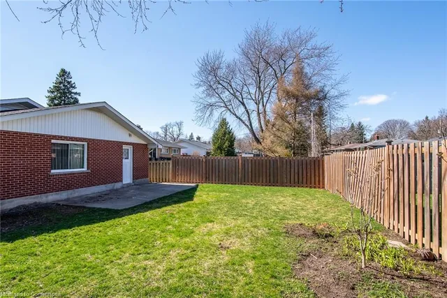 Additional property image - 318 Greenbrook Dr