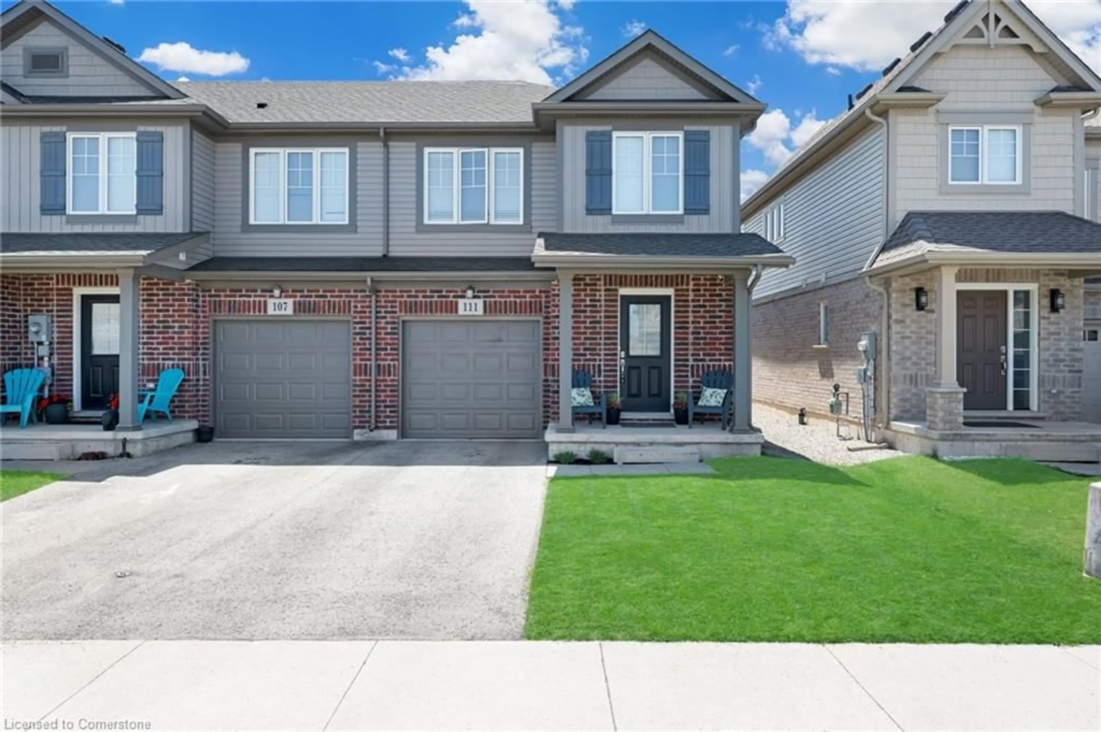 Home with brick exterior material, street for 111 Heron St, Welland Ontario L3C 0G8