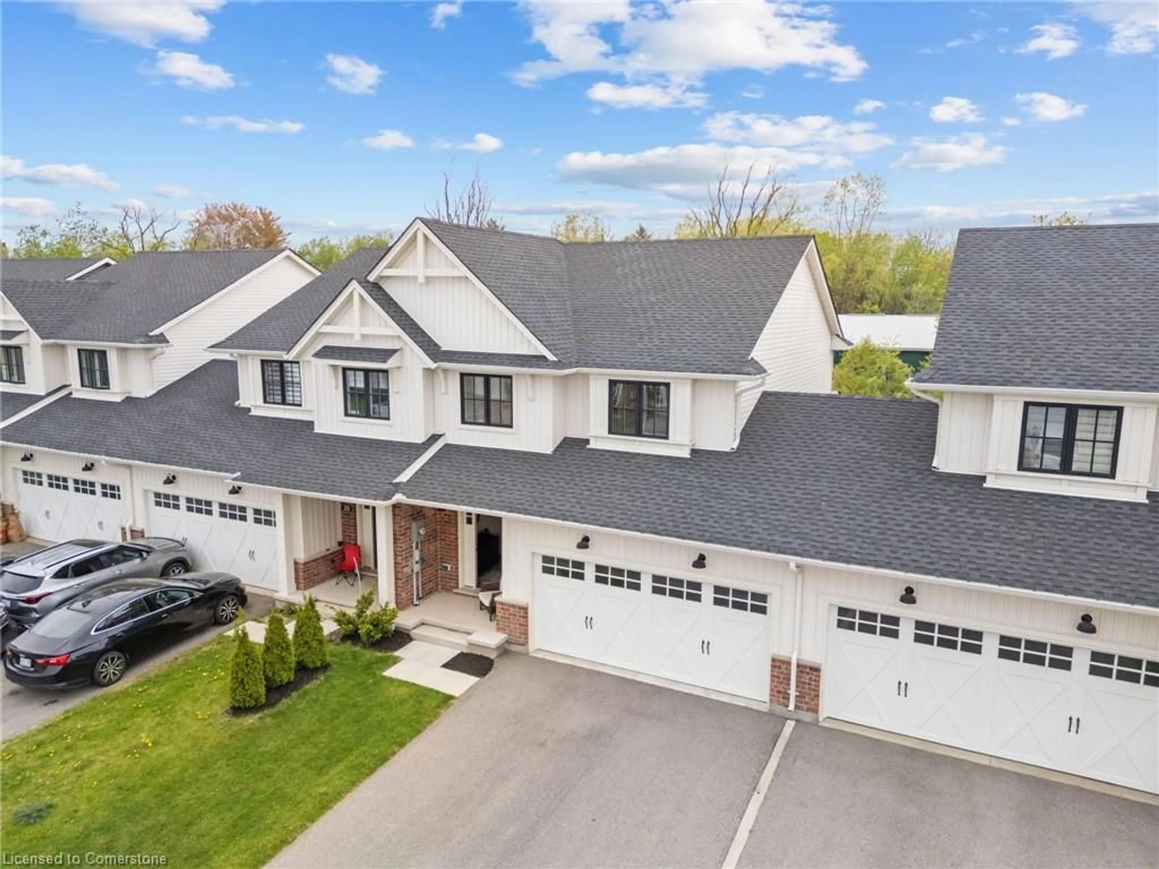 A pic from outside/outdoor area/front of a property/back of a property/a pic from drone, unknown for 18 Livingston Drive, Tillsonburg Ontario N4G 0J3