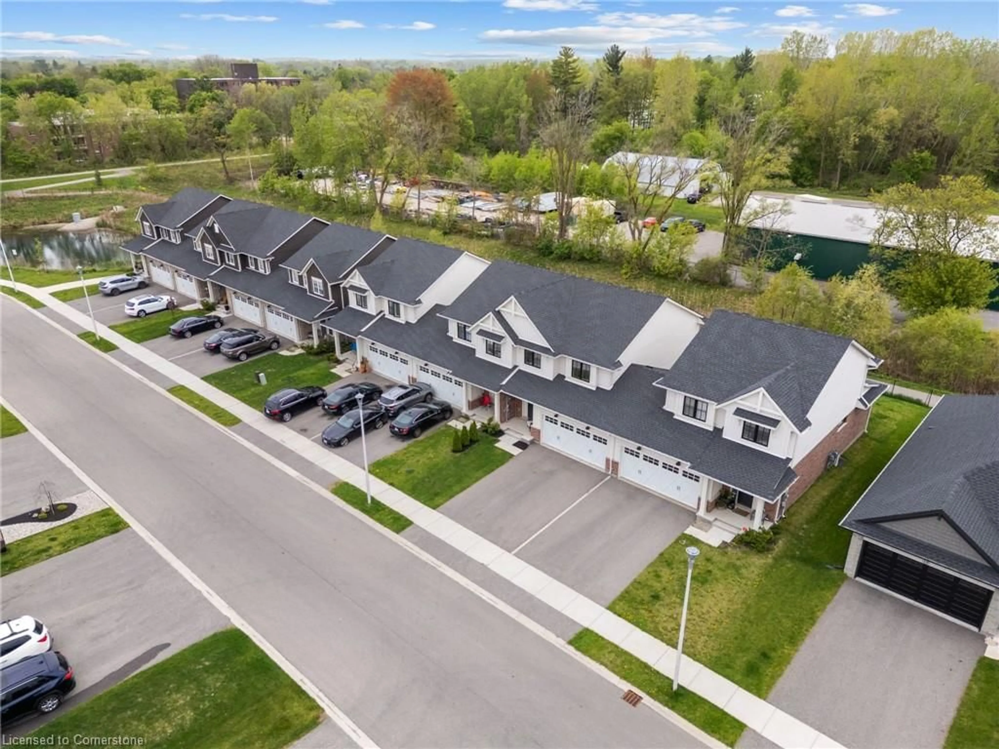 A pic from outside/outdoor area/front of a property/back of a property/a pic from drone, street for 18 Livingston Drive, Tillsonburg Ontario N4G 0J3