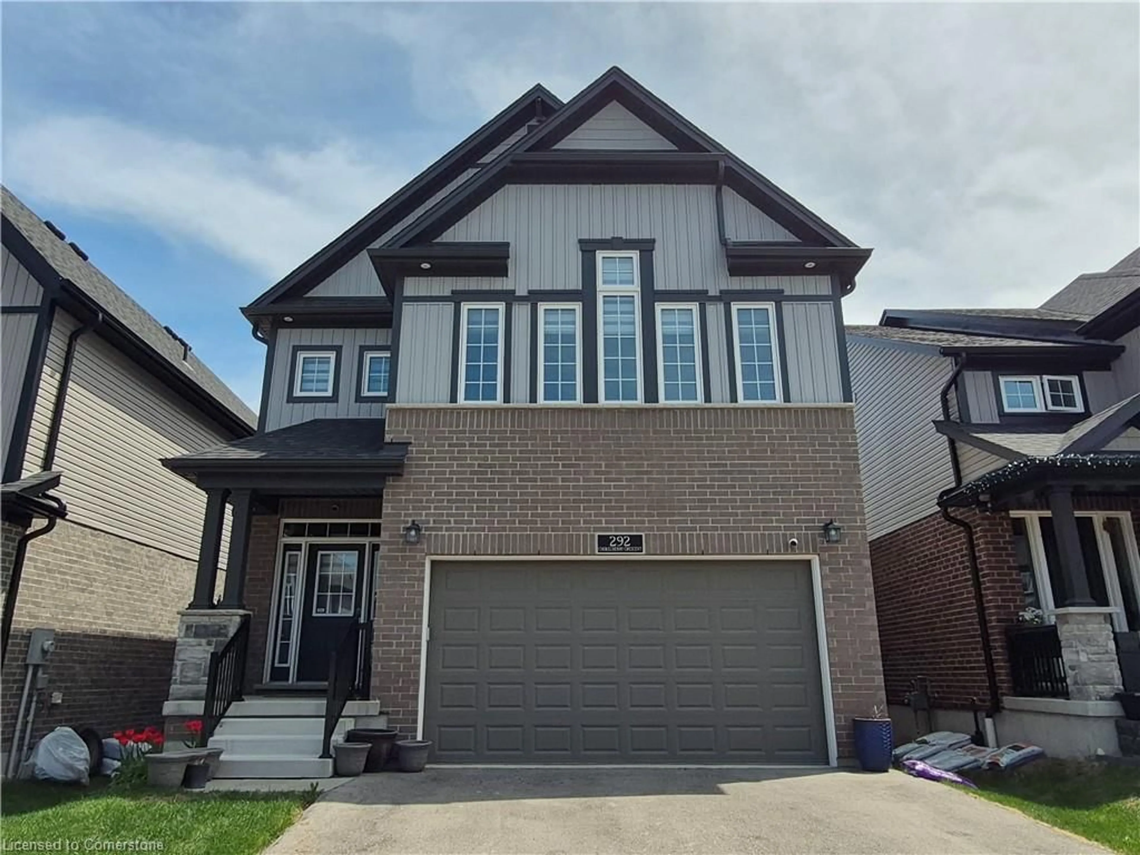 Home with brick exterior material, street for 292 Chokecherry Cres, Waterloo Ontario N2V 0H1