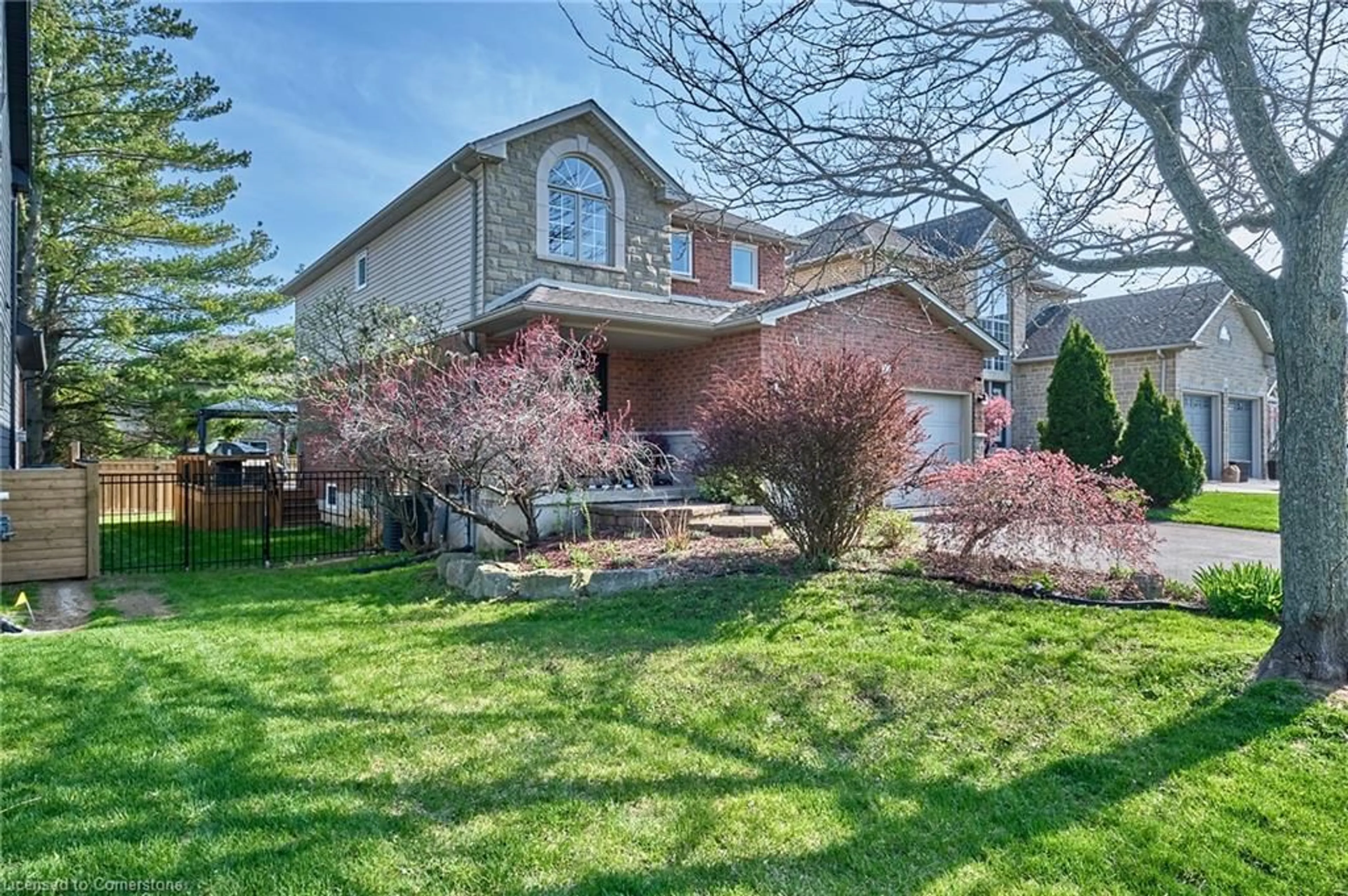 Home with brick exterior material, street for 526 Jerseyville Rd, Ancaster Ontario L9G 3L5