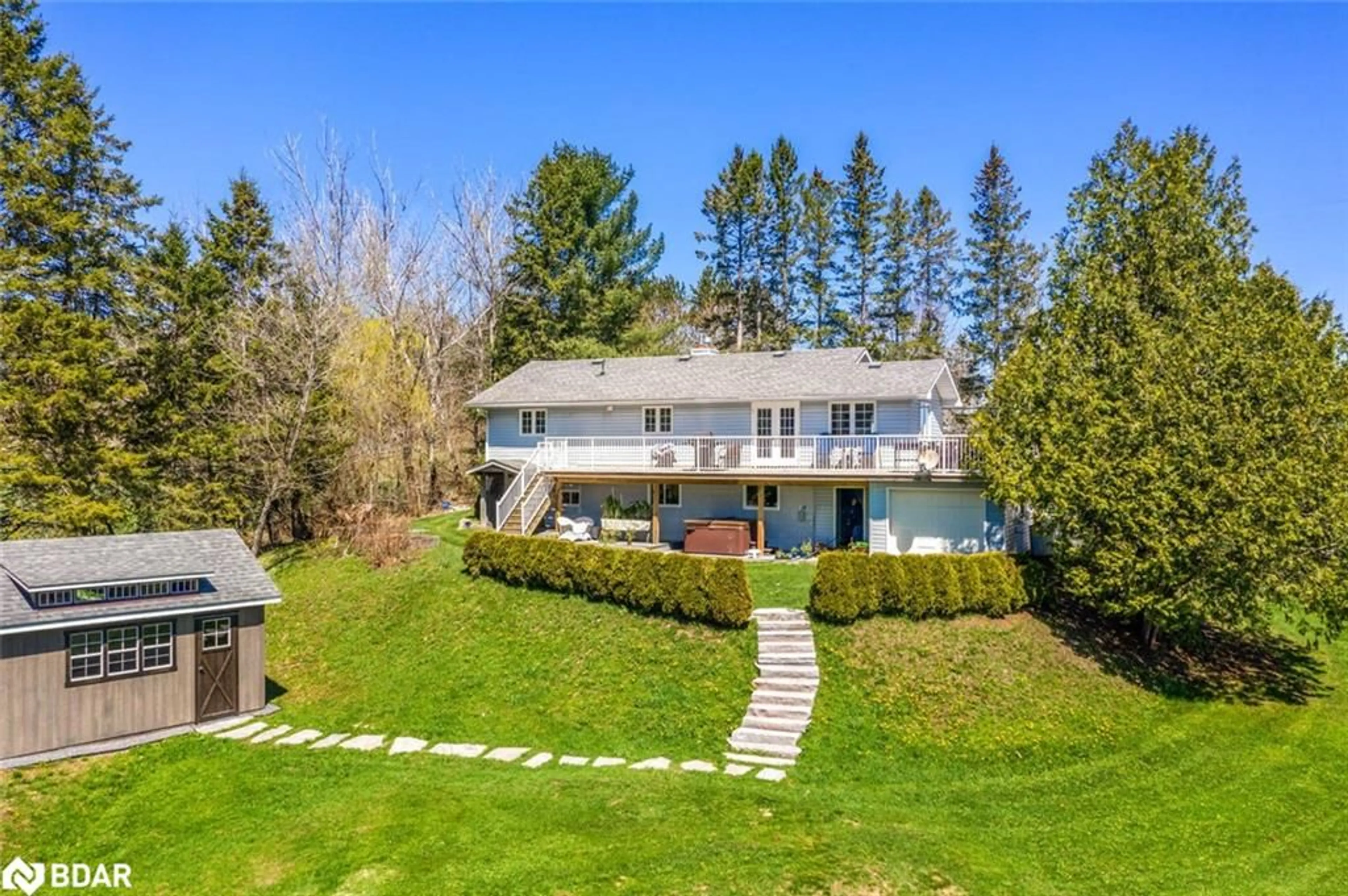 A pic from outside/outdoor area/front of a property/back of a property/a pic from drone, unknown for 1091 Hwy 518, Seguin Ontario P2A 2W9