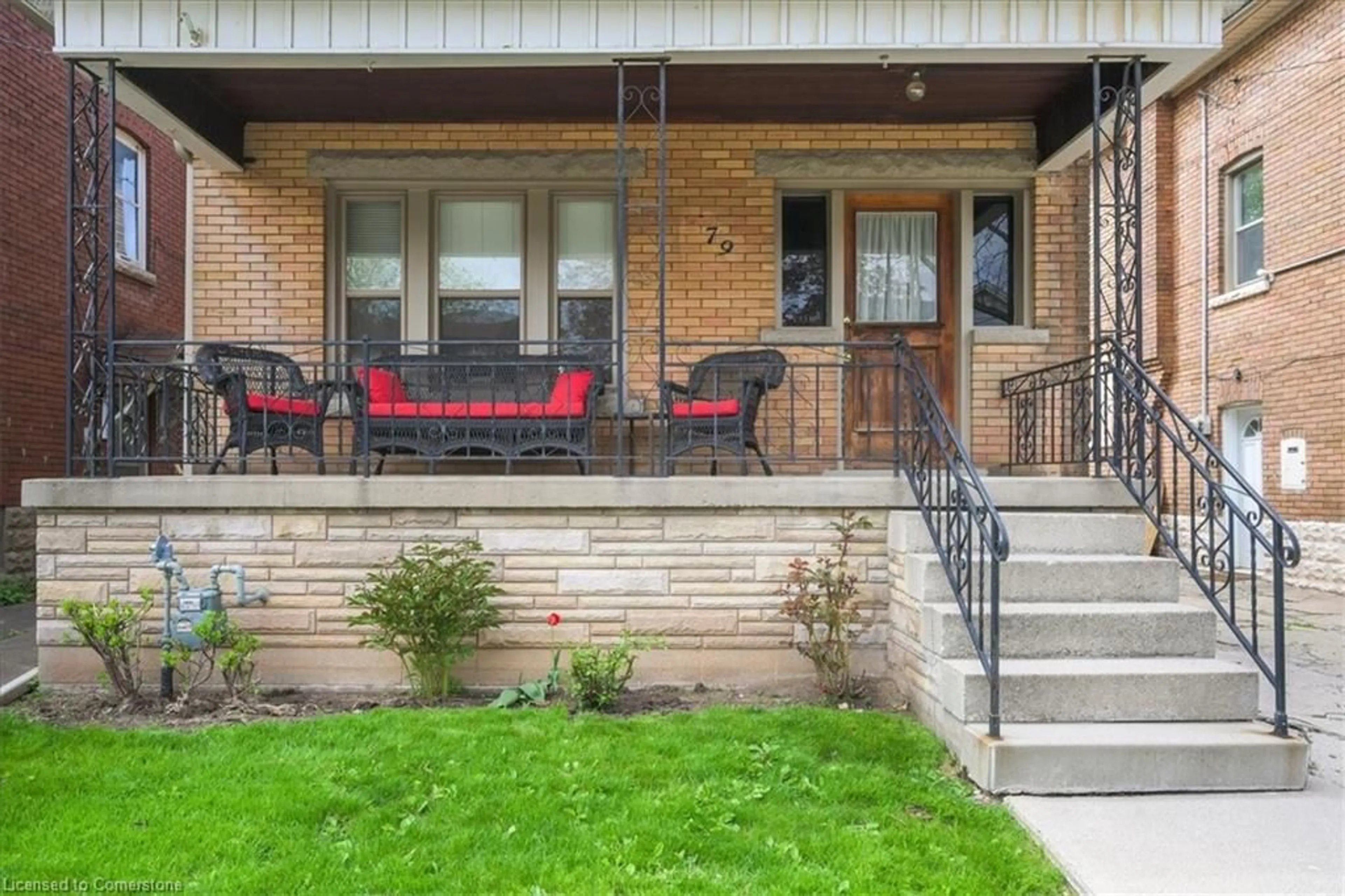Patio, street for 79 Kensington Ave, Hamilton Ontario L8L 7N3