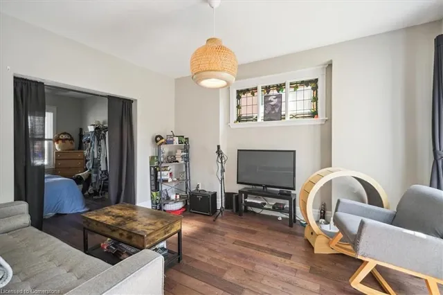 Additional property image - 79 Kensington Ave