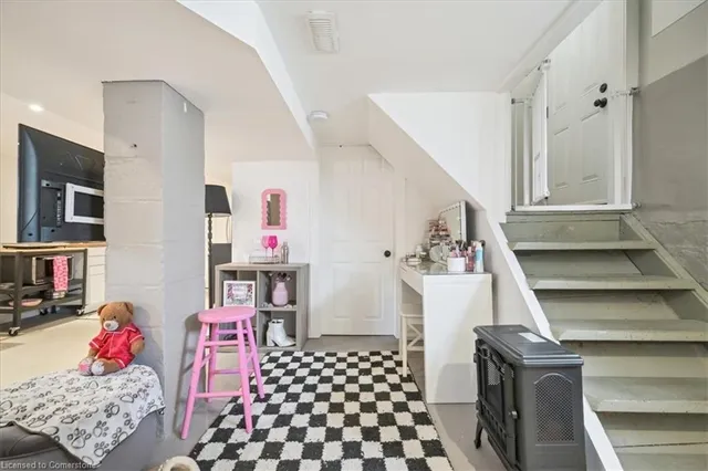 Additional property image - 79 Kensington Ave