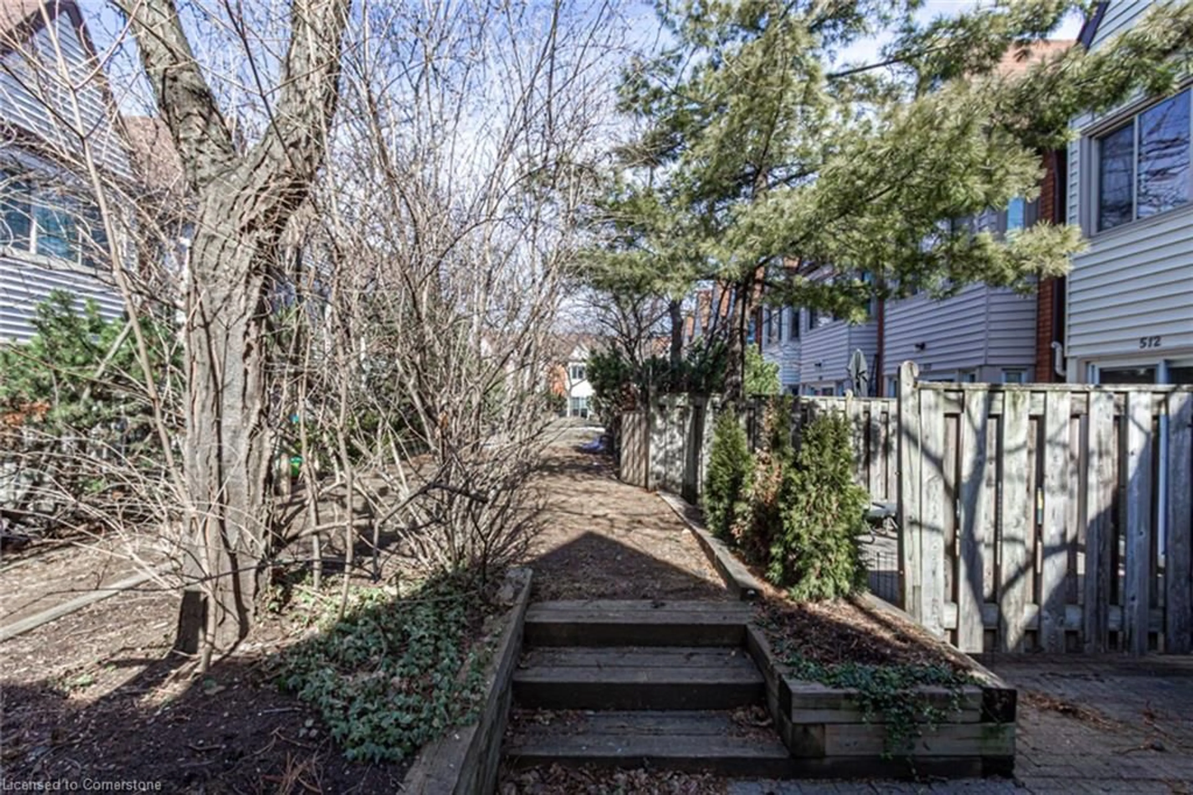 Unknown for 895 Maple Ave #509, Burlington Ontario L7S 2H7