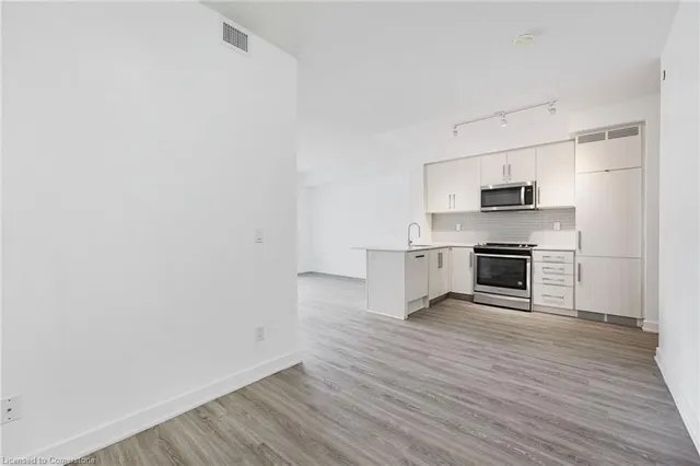 Additional property image - 5180 Yonge St Unit 1006
