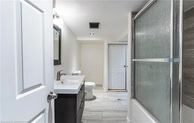 Additional property image - 67 Bridgeport Cres